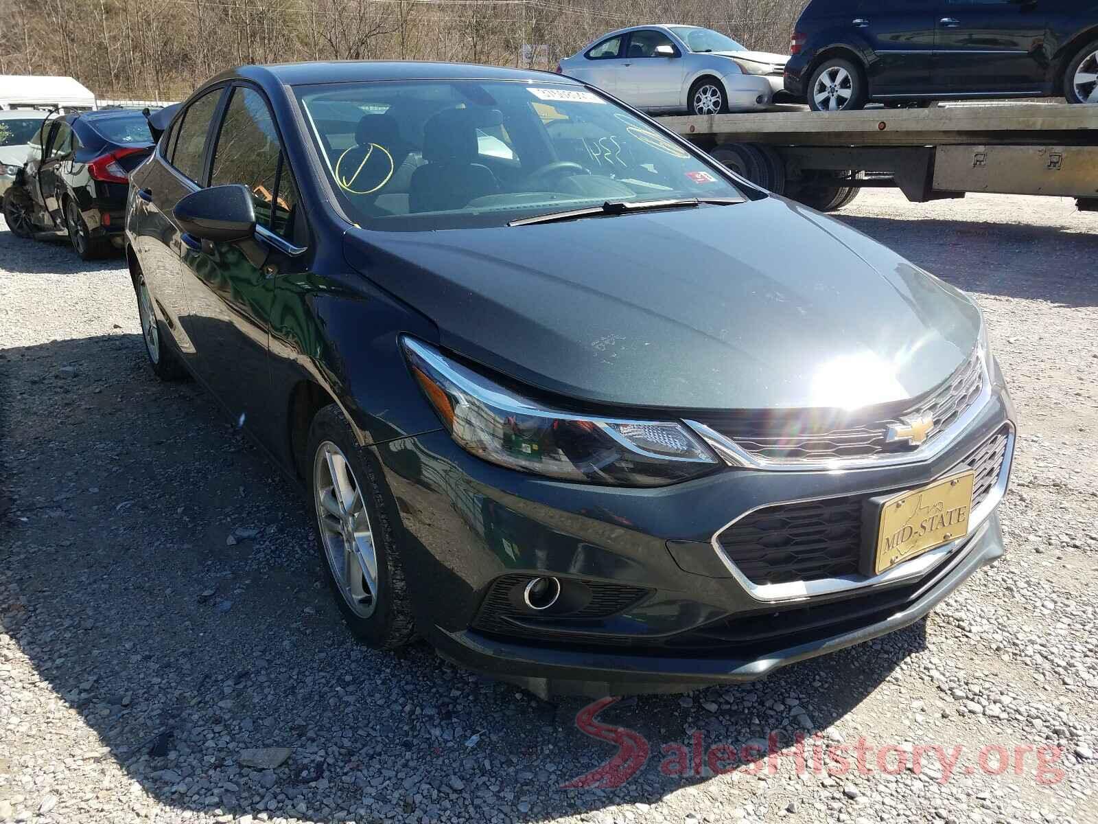 1G1BE5SM9J7119304 2018 CHEVROLET CRUZE