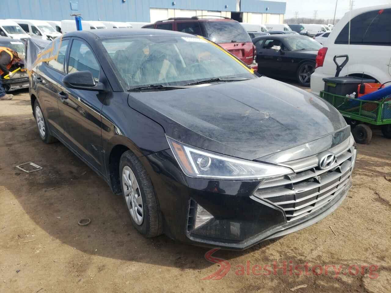 5NPD74LF1KH453800 2019 HYUNDAI ELANTRA