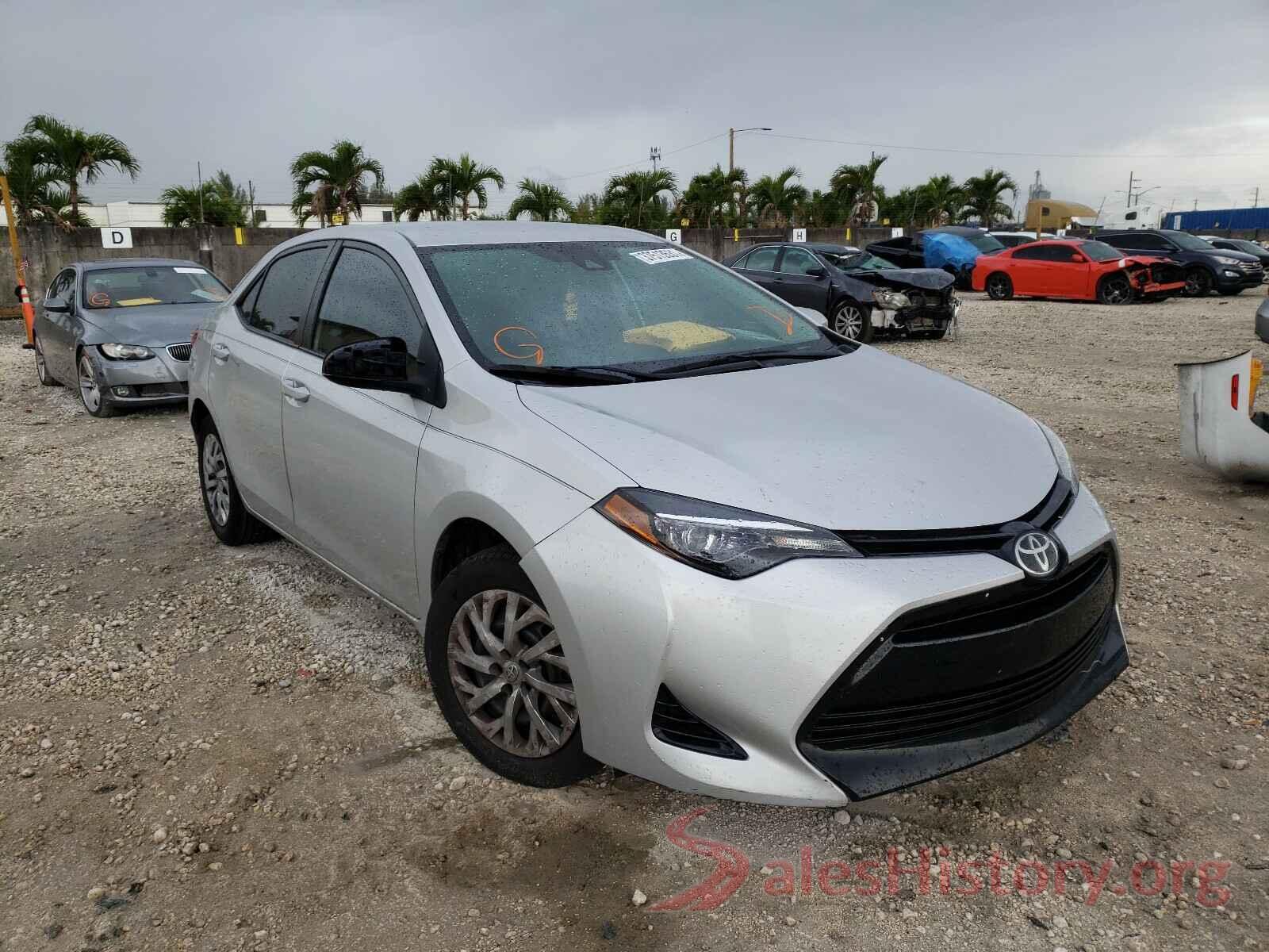 5YFBURHE6HP723452 2017 TOYOTA COROLLA