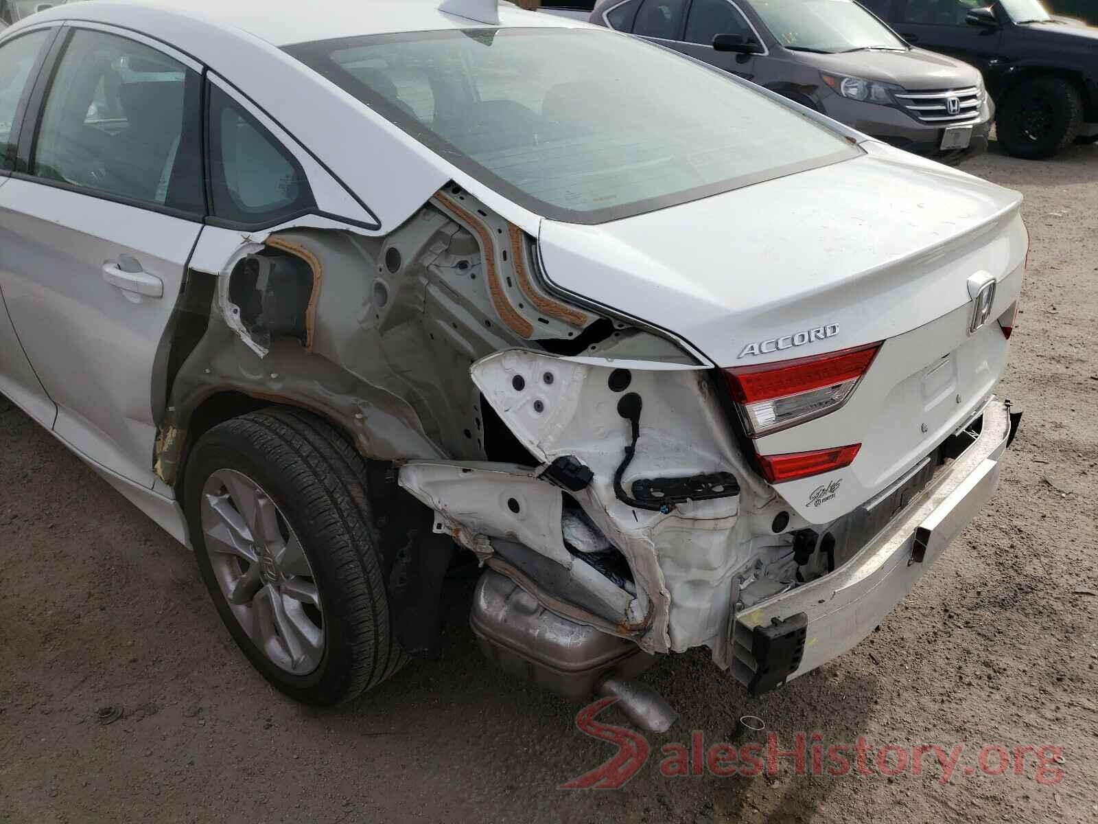 1HGCV1F10KA155702 2019 HONDA ACCORD