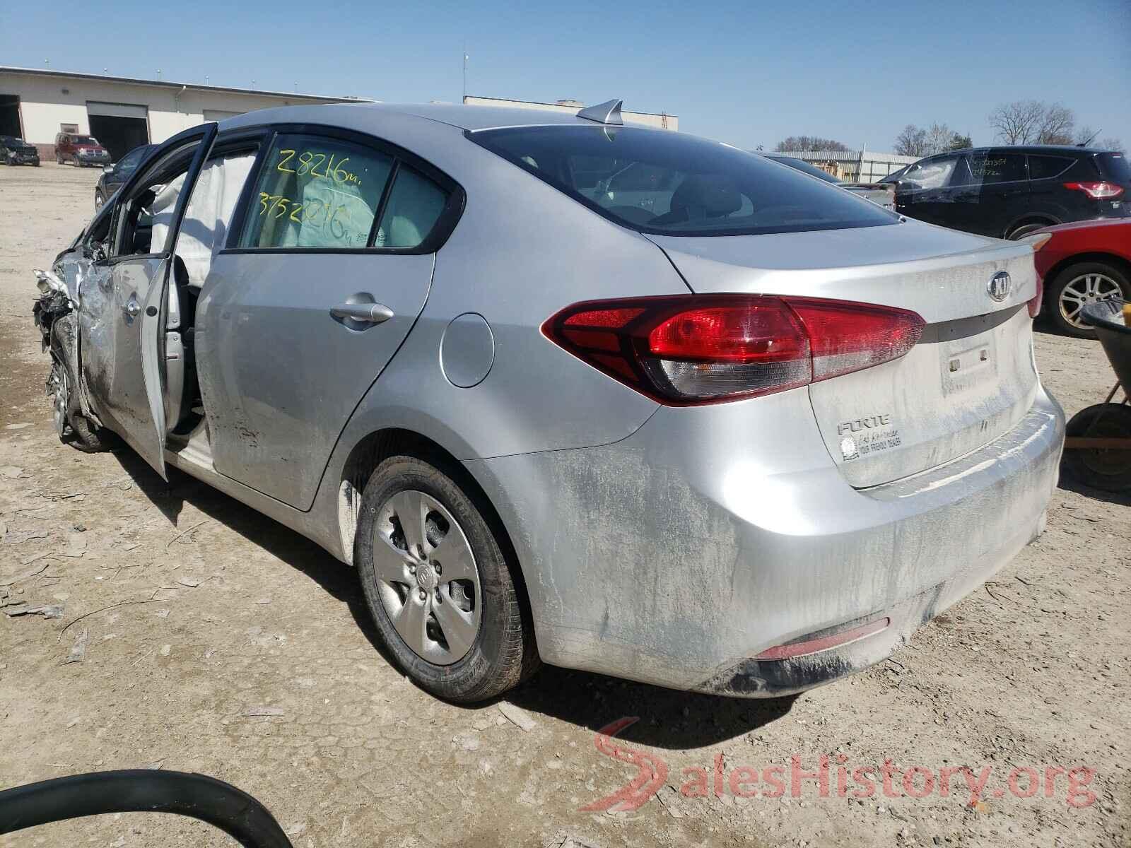 3KPFL4A72JE218390 2018 KIA FORTE