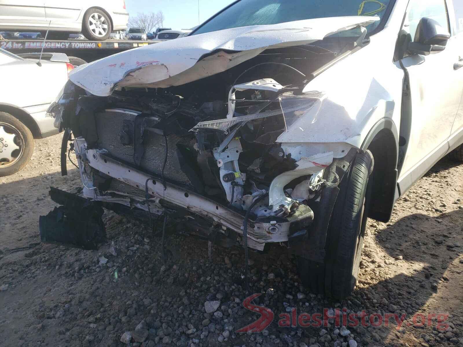 JTMBFREV9HJ112186 2017 TOYOTA RAV4