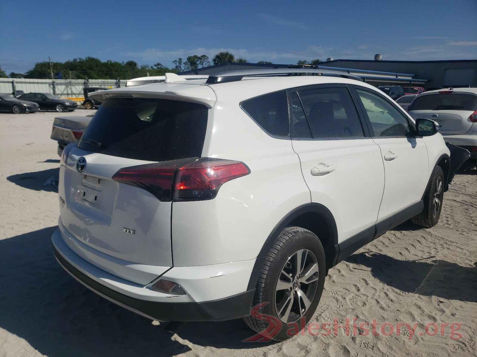 JTMWFREV6JD124785 2018 TOYOTA RAV4