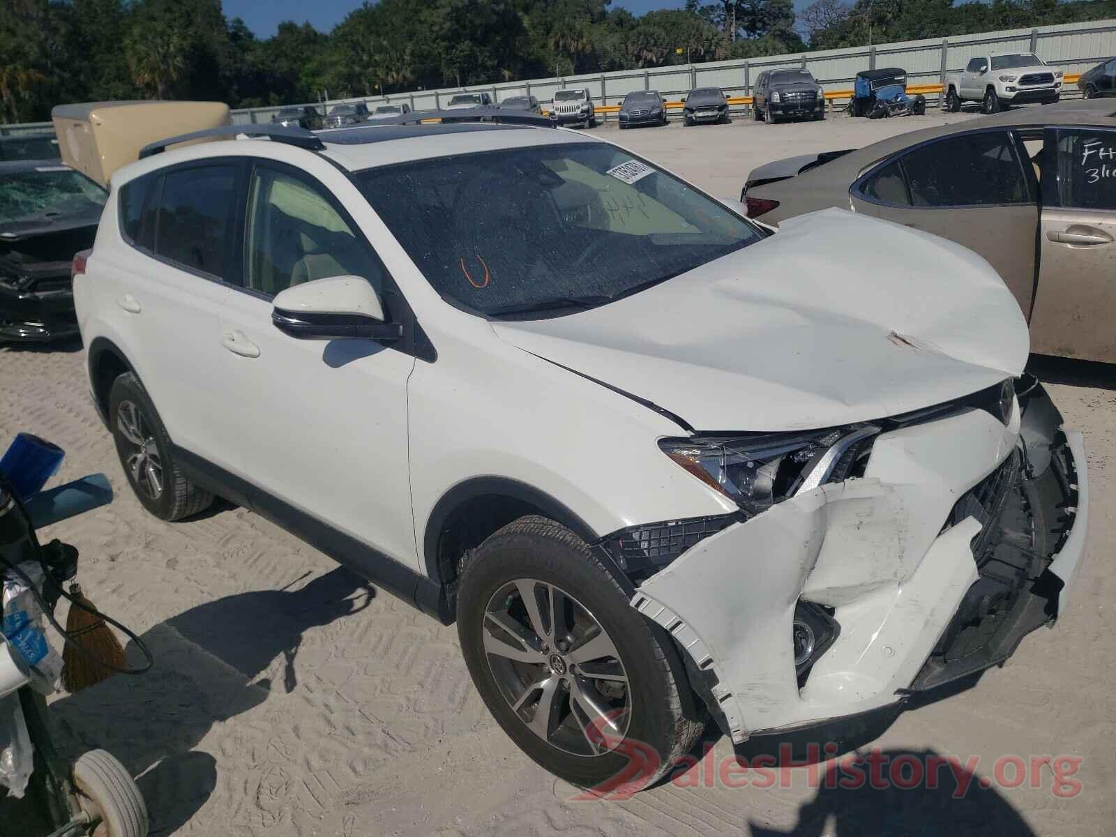 JTMWFREV6JD124785 2018 TOYOTA RAV4