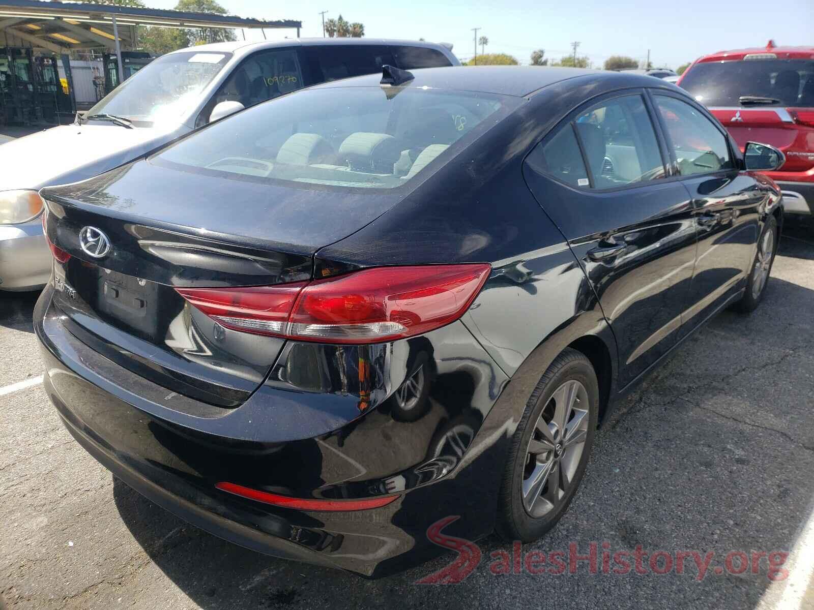 5NPD84LF4JH308200 2018 HYUNDAI ELANTRA