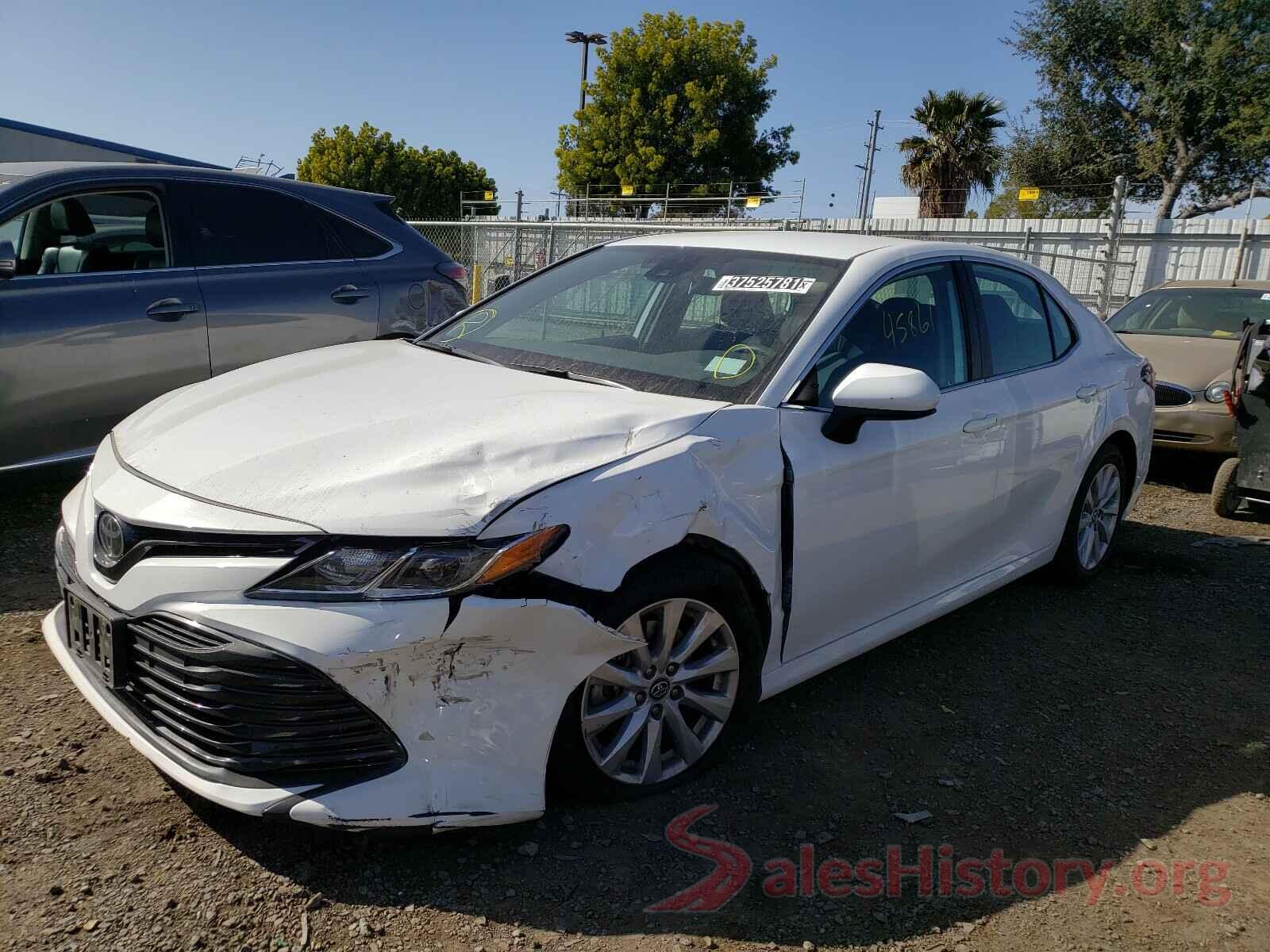 4T1B11HKXKU170097 2019 TOYOTA CAMRY