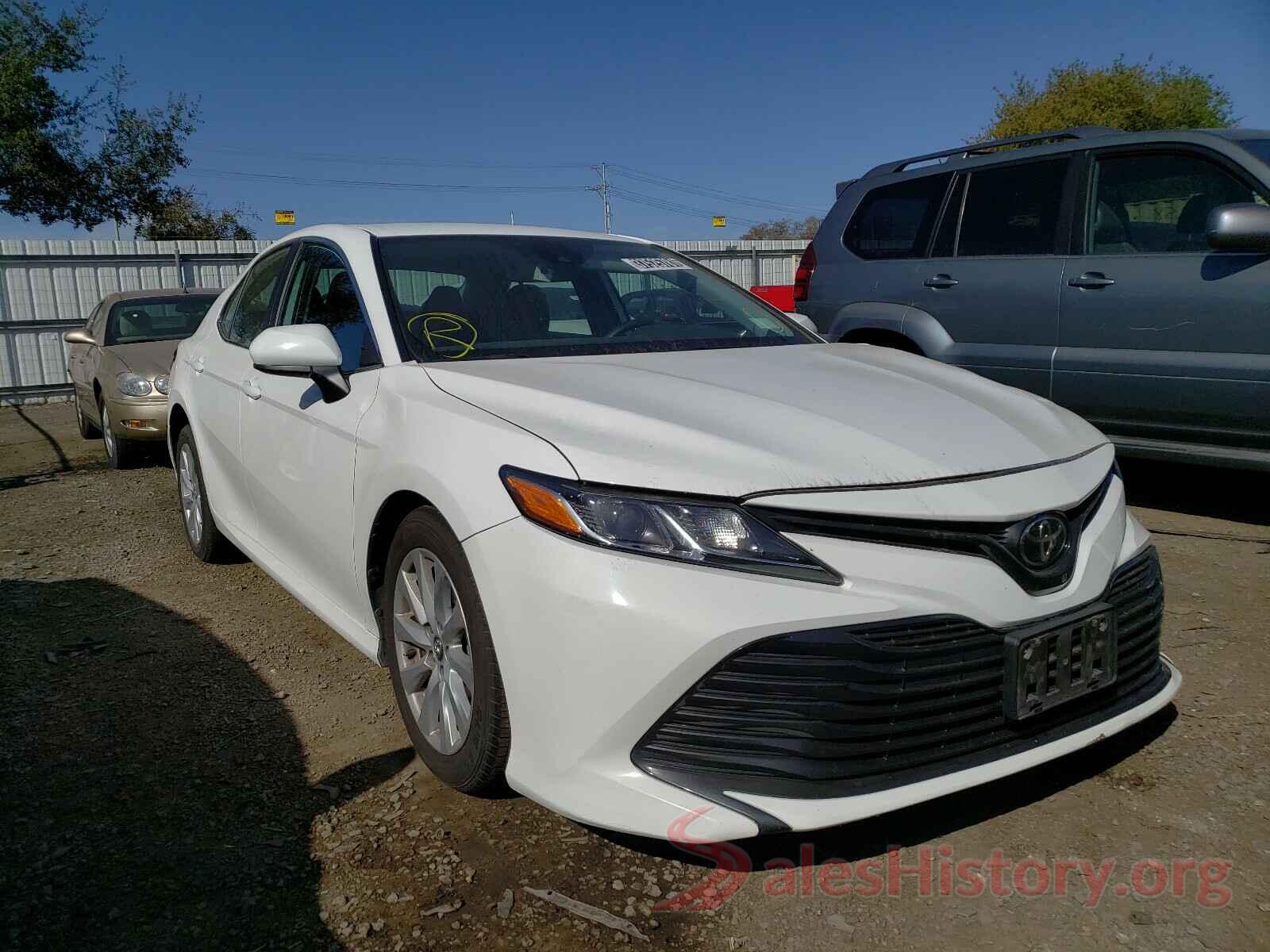 4T1B11HKXKU170097 2019 TOYOTA CAMRY