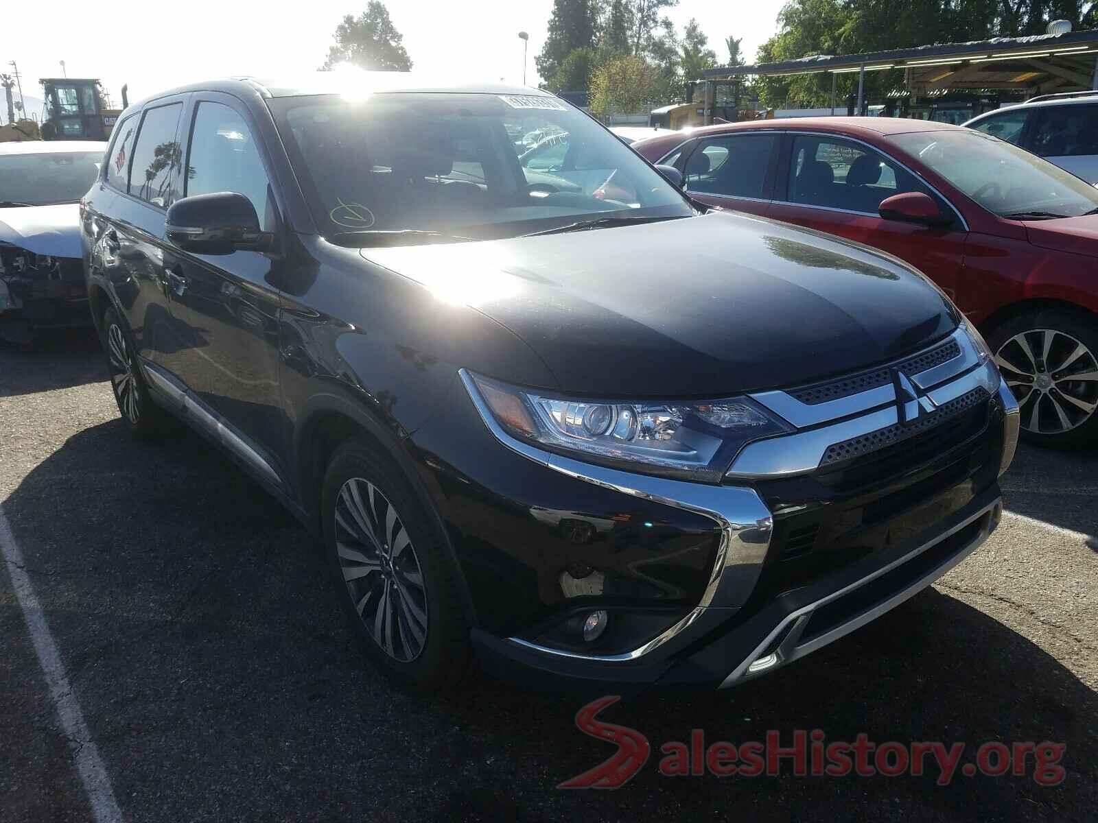 JA4AD3A32KZ035389 2019 MITSUBISHI OUTLANDER