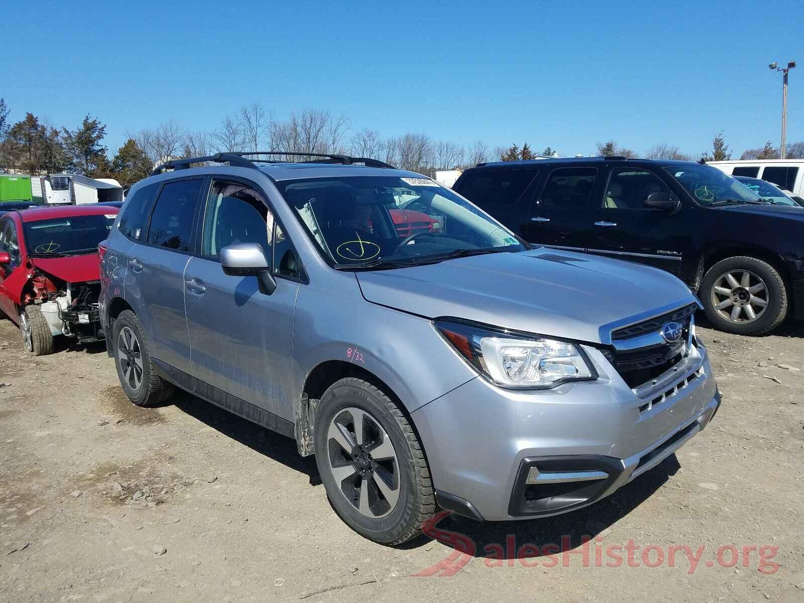 JF2SJAEC7JG549980 2018 SUBARU FORESTER