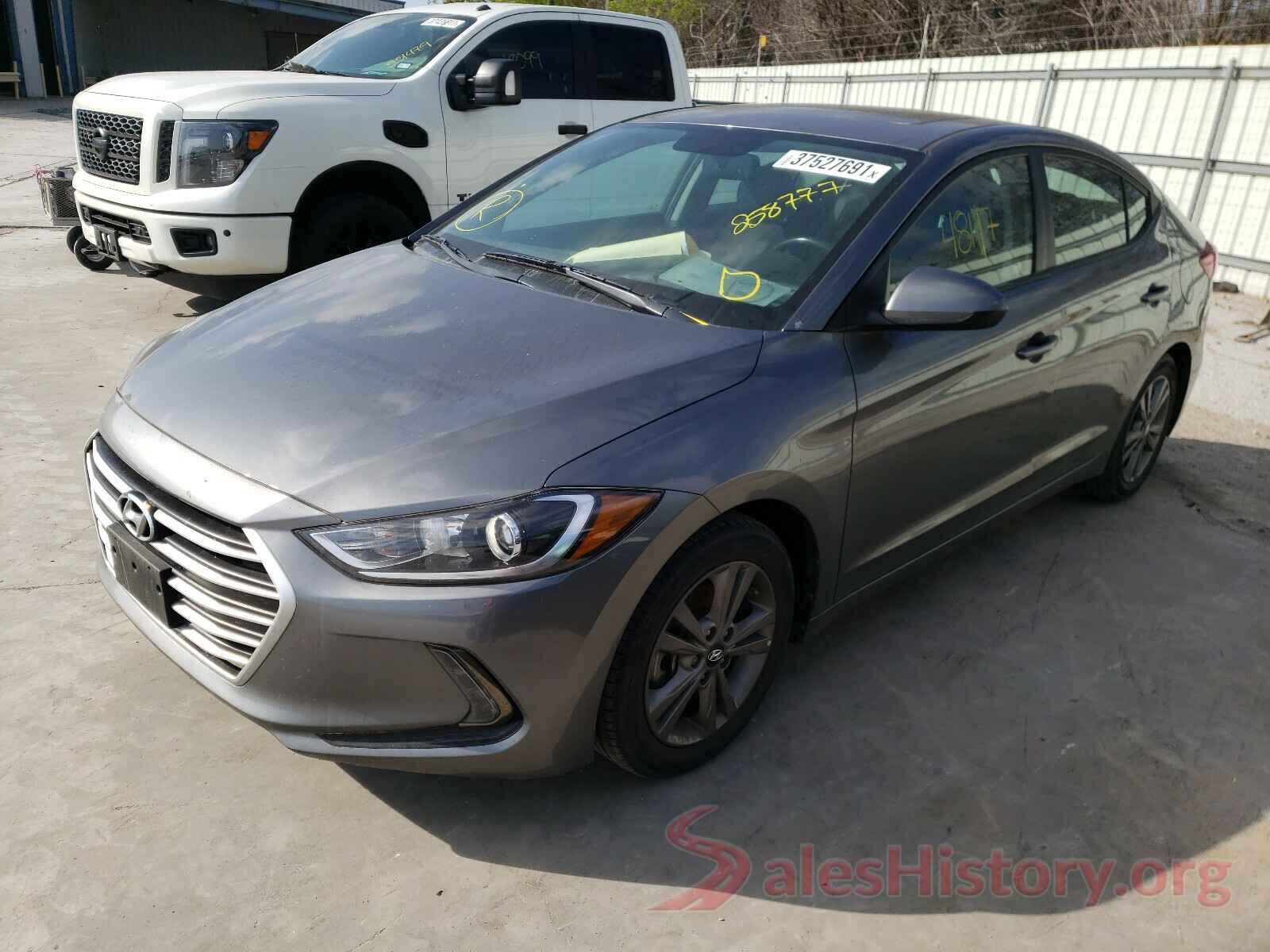 5NPD84LF5JH258777 2018 HYUNDAI ELANTRA