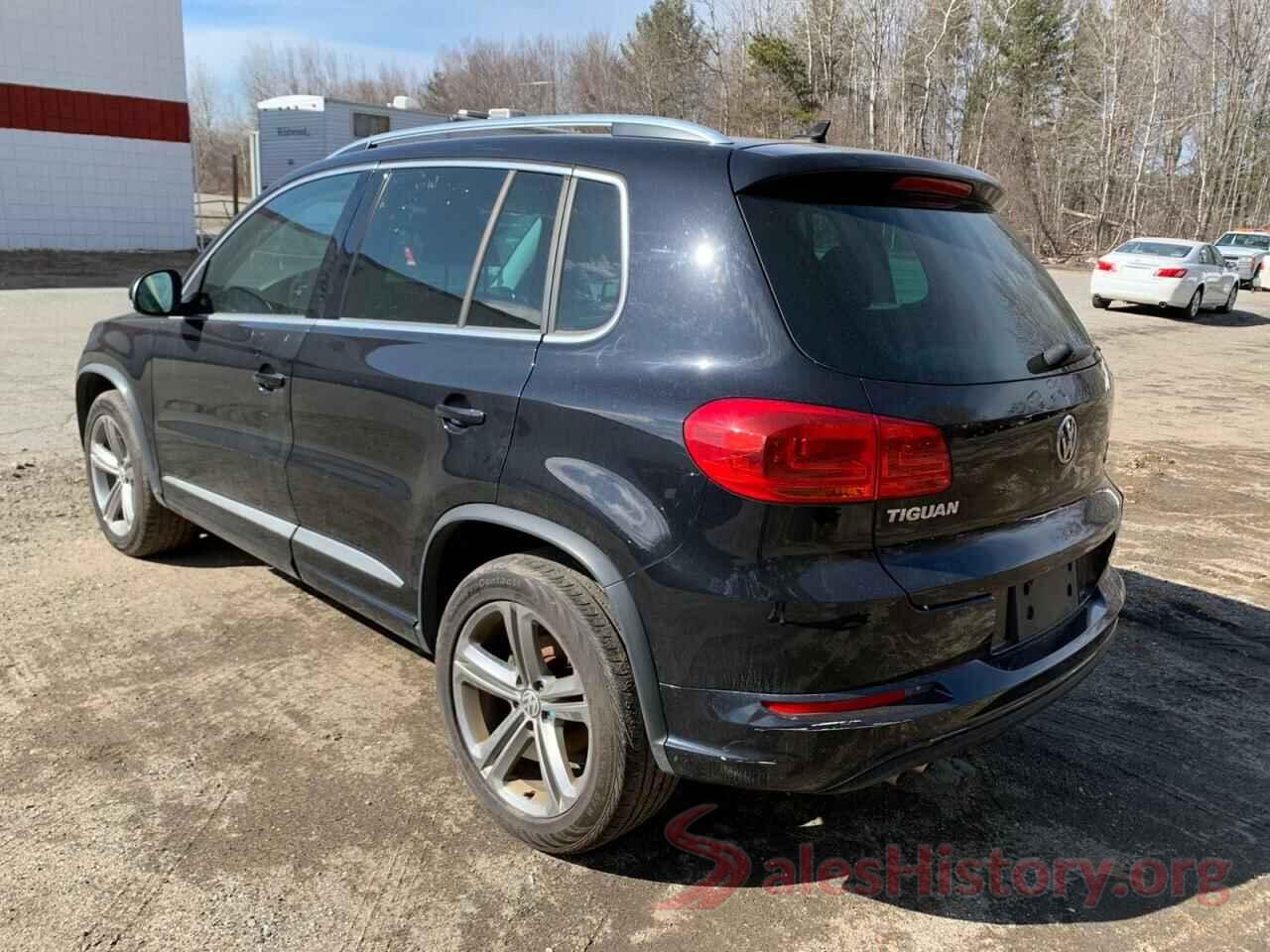 WVGUV7AX0HK013267 2017 VOLKSWAGEN TIGUAN