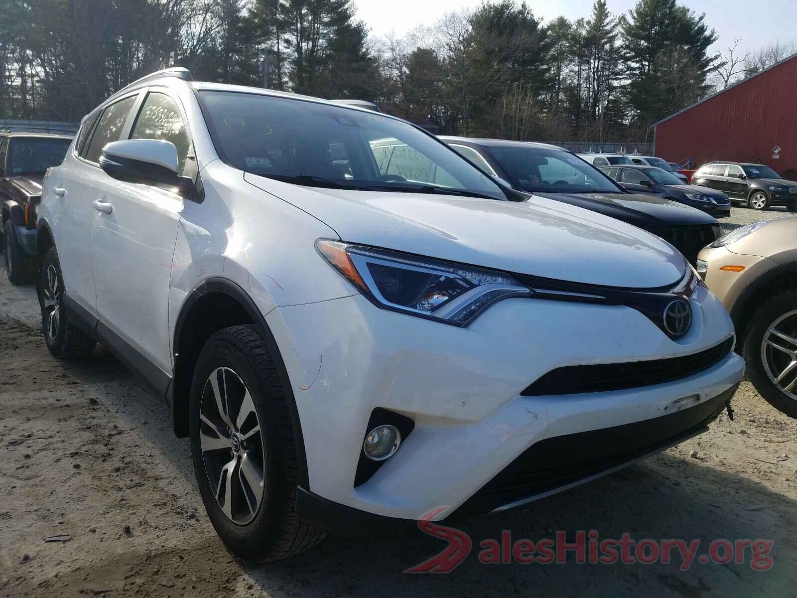 JTMRFREV0HD201965 2017 TOYOTA RAV4