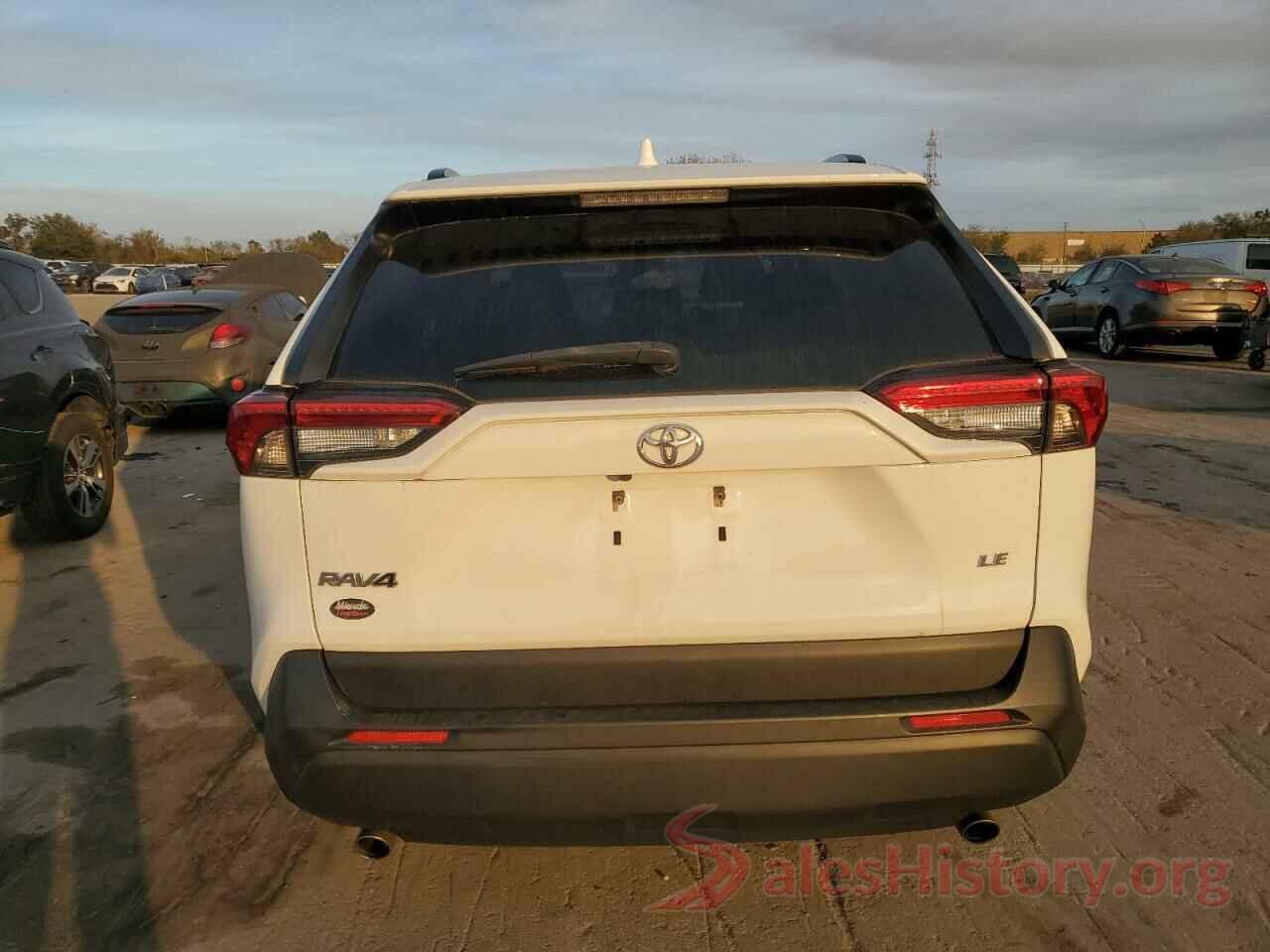 JTMH1RFV2KD509736 2019 TOYOTA RAV4