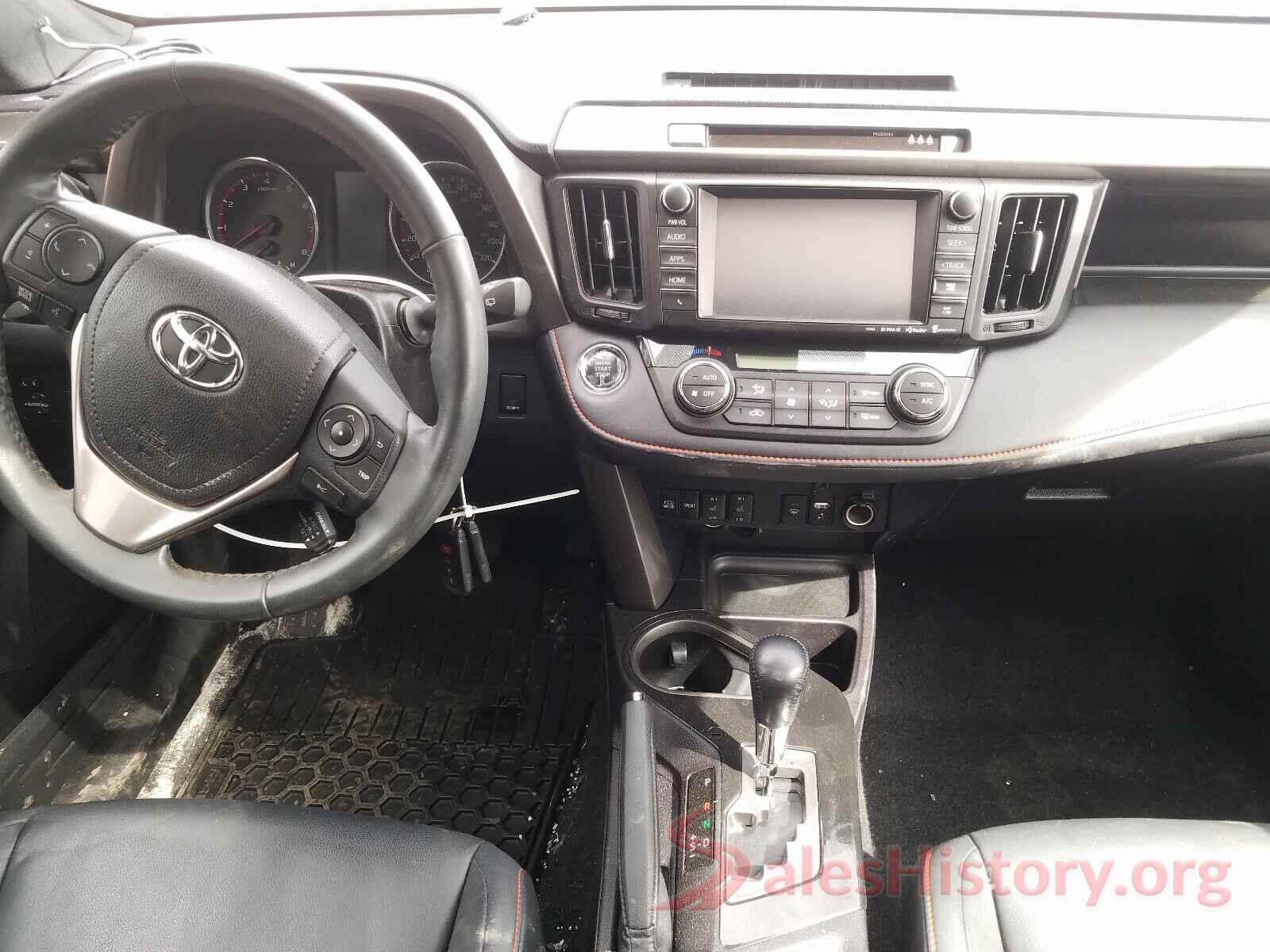 2T3JFREV9HW631199 2017 TOYOTA RAV4