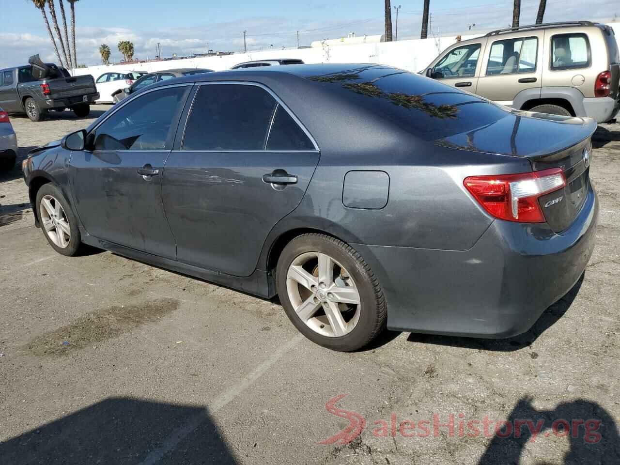 4T1BF1FK0EU792359 2014 TOYOTA CAMRY