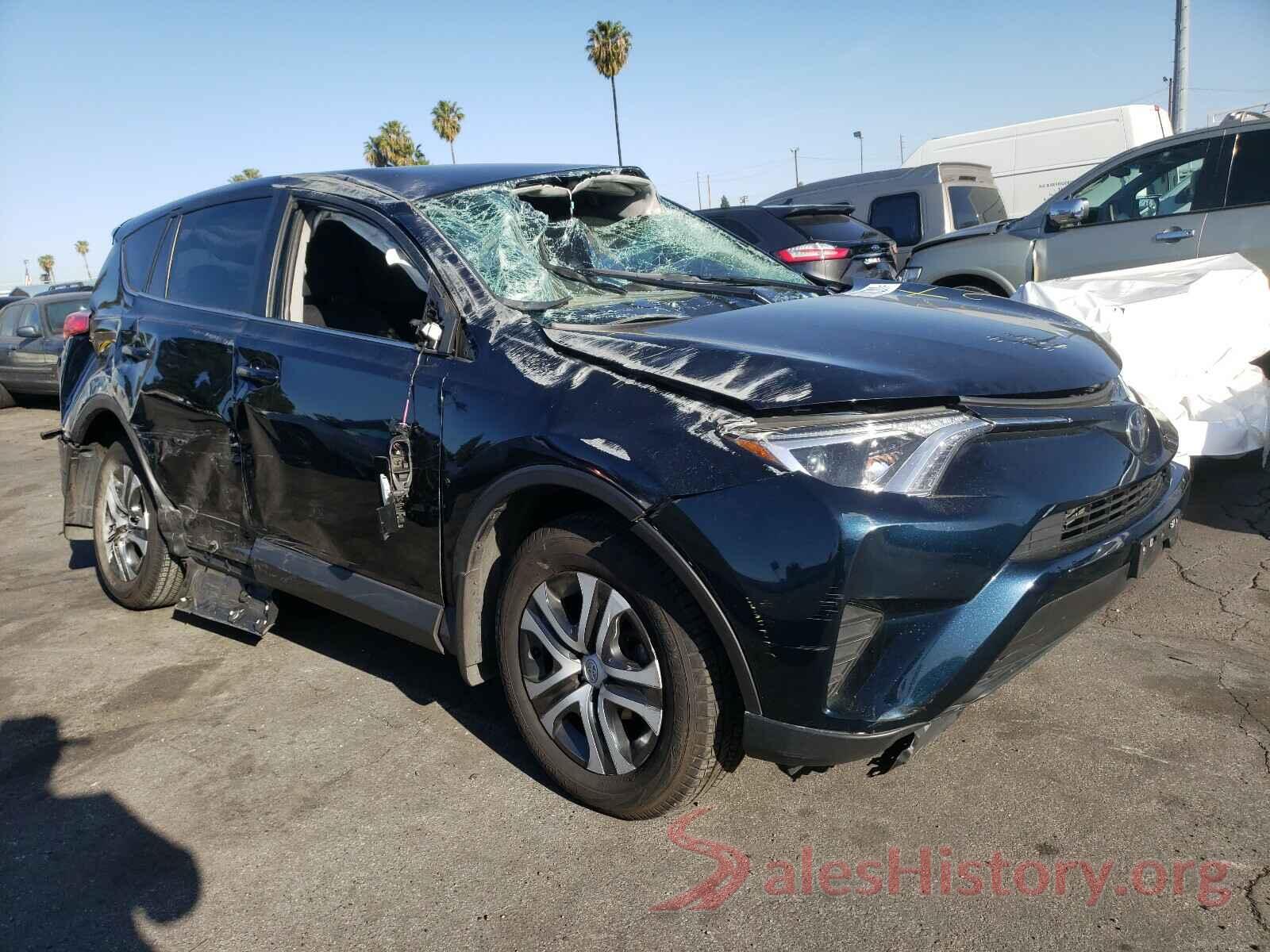 JTMZFREV1JD132791 2018 TOYOTA RAV4