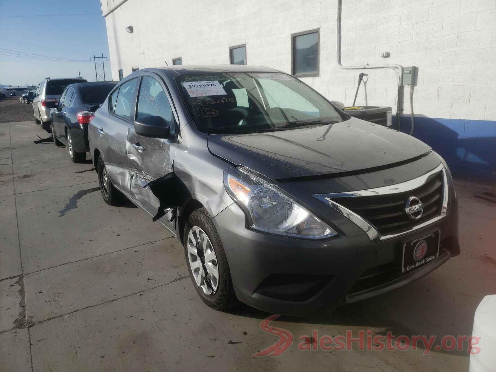 3N1CN7AP2KL805929 2019 NISSAN VERSA