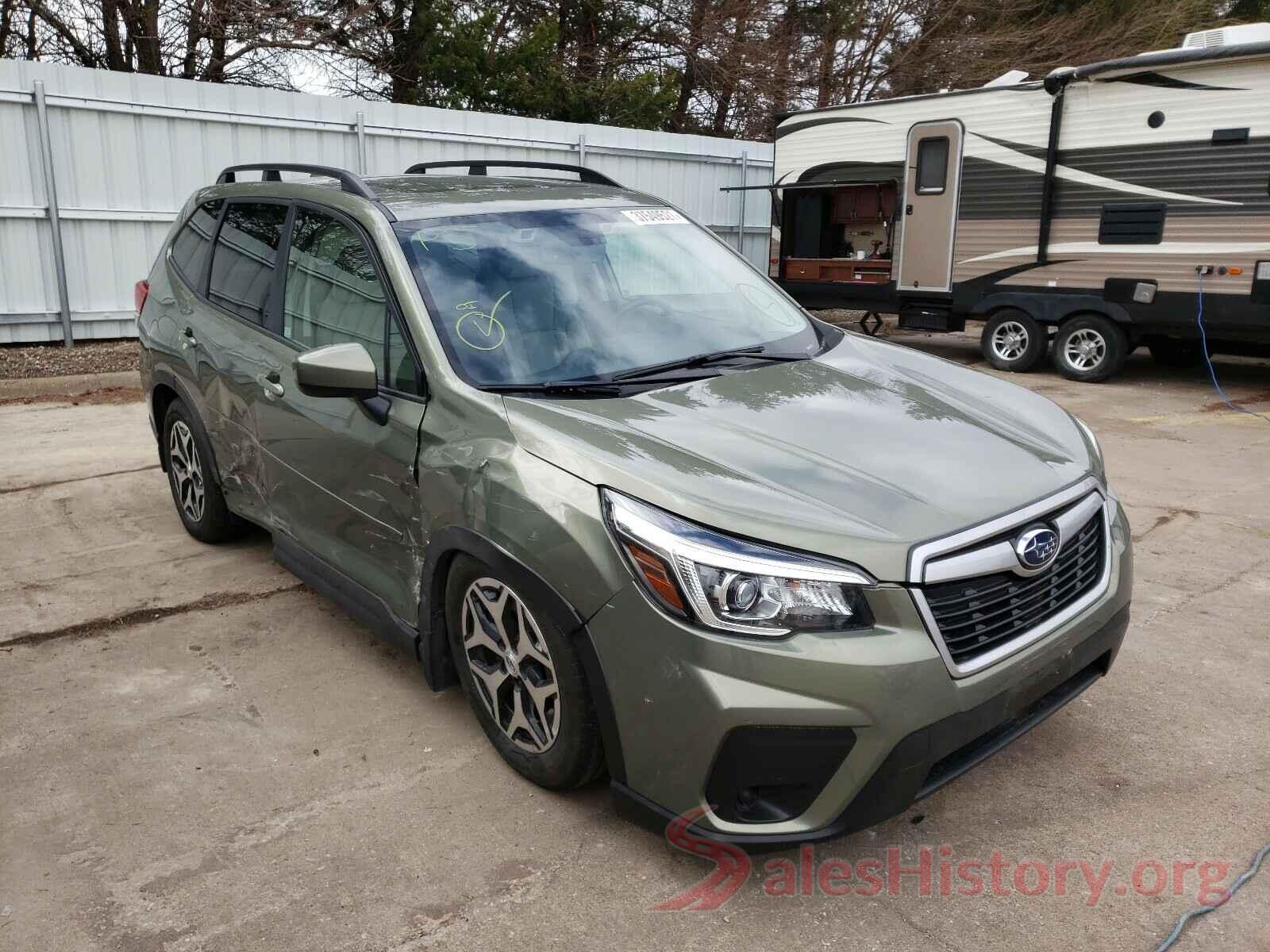 JF2SKAGC0KH447474 2019 SUBARU FORESTER