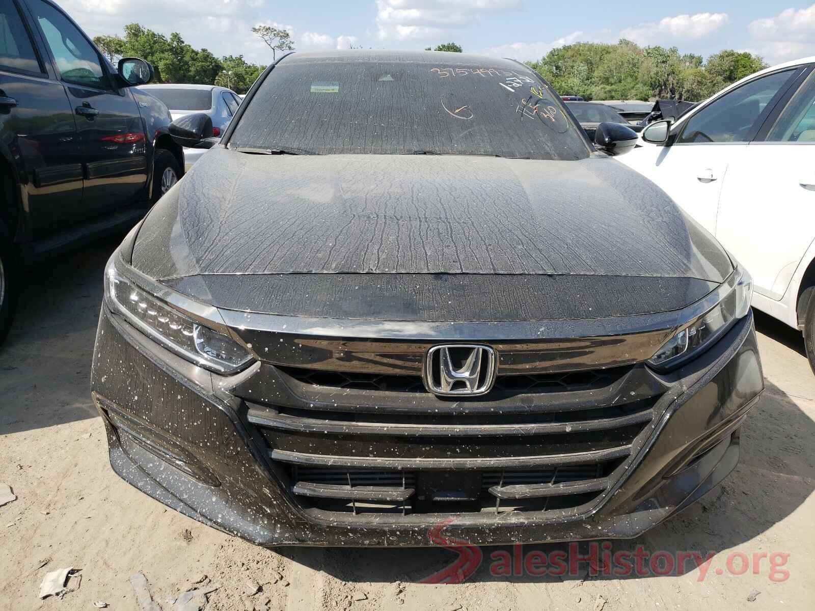 1HGCV1F32KA170963 2019 HONDA ACCORD