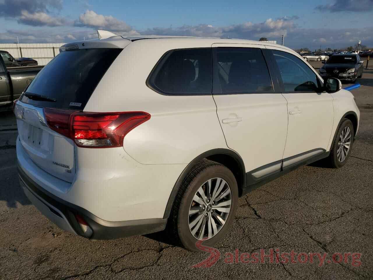 JA4AZ3A34KZ012262 2019 MITSUBISHI OUTLANDER