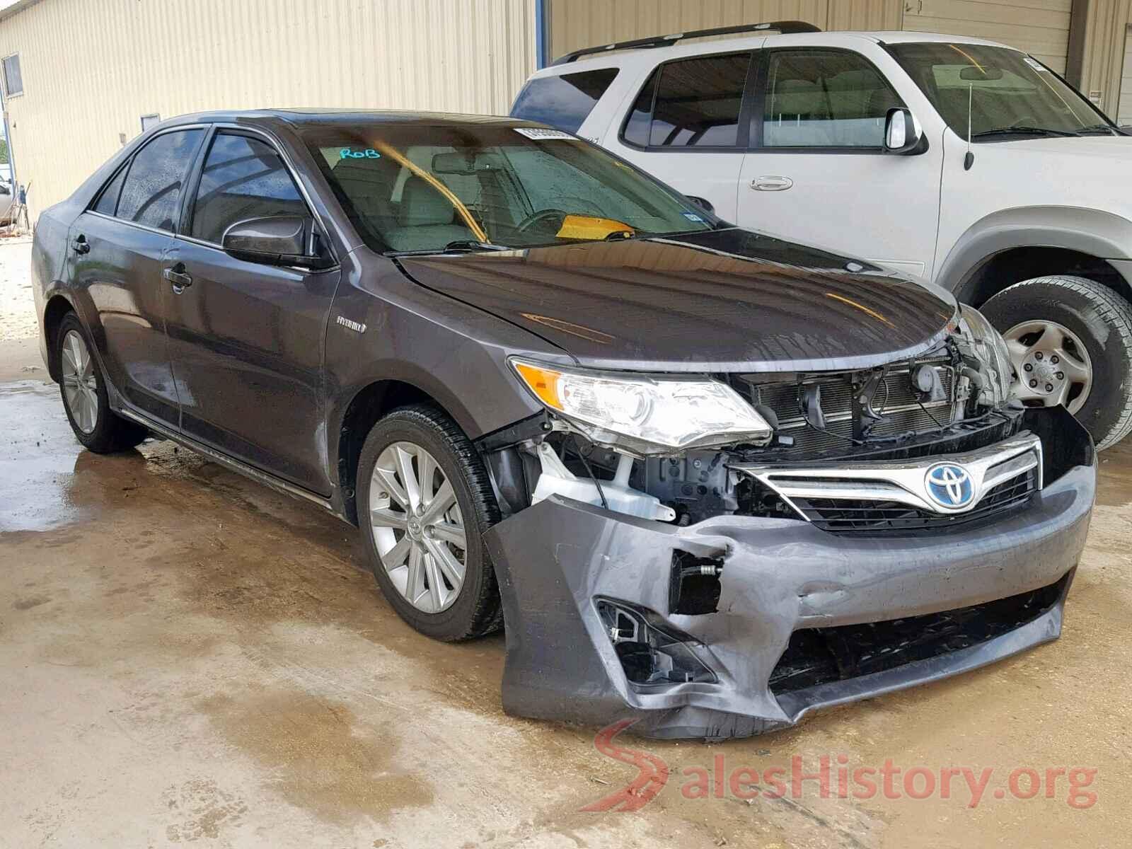 4T1BD1FK2EU112824 2014 TOYOTA CAMRY