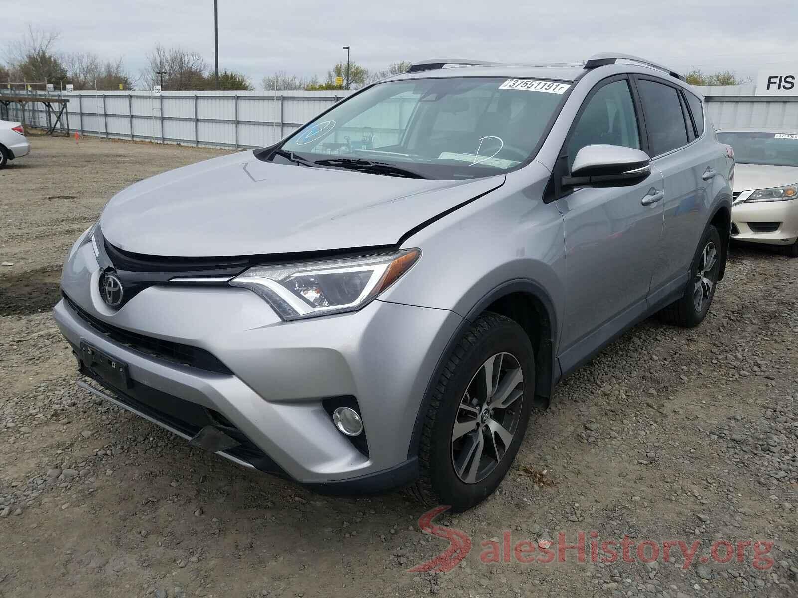 2T3RFREV5HW554348 2017 TOYOTA RAV4