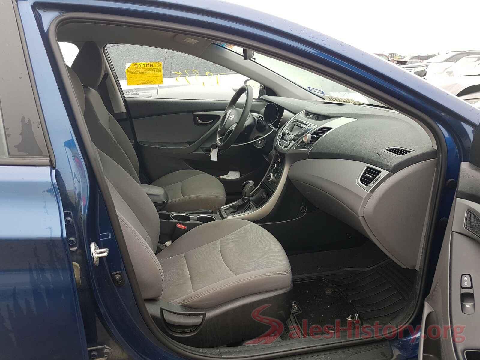 5NPDH4AE3GH677004 2016 HYUNDAI ELANTRA