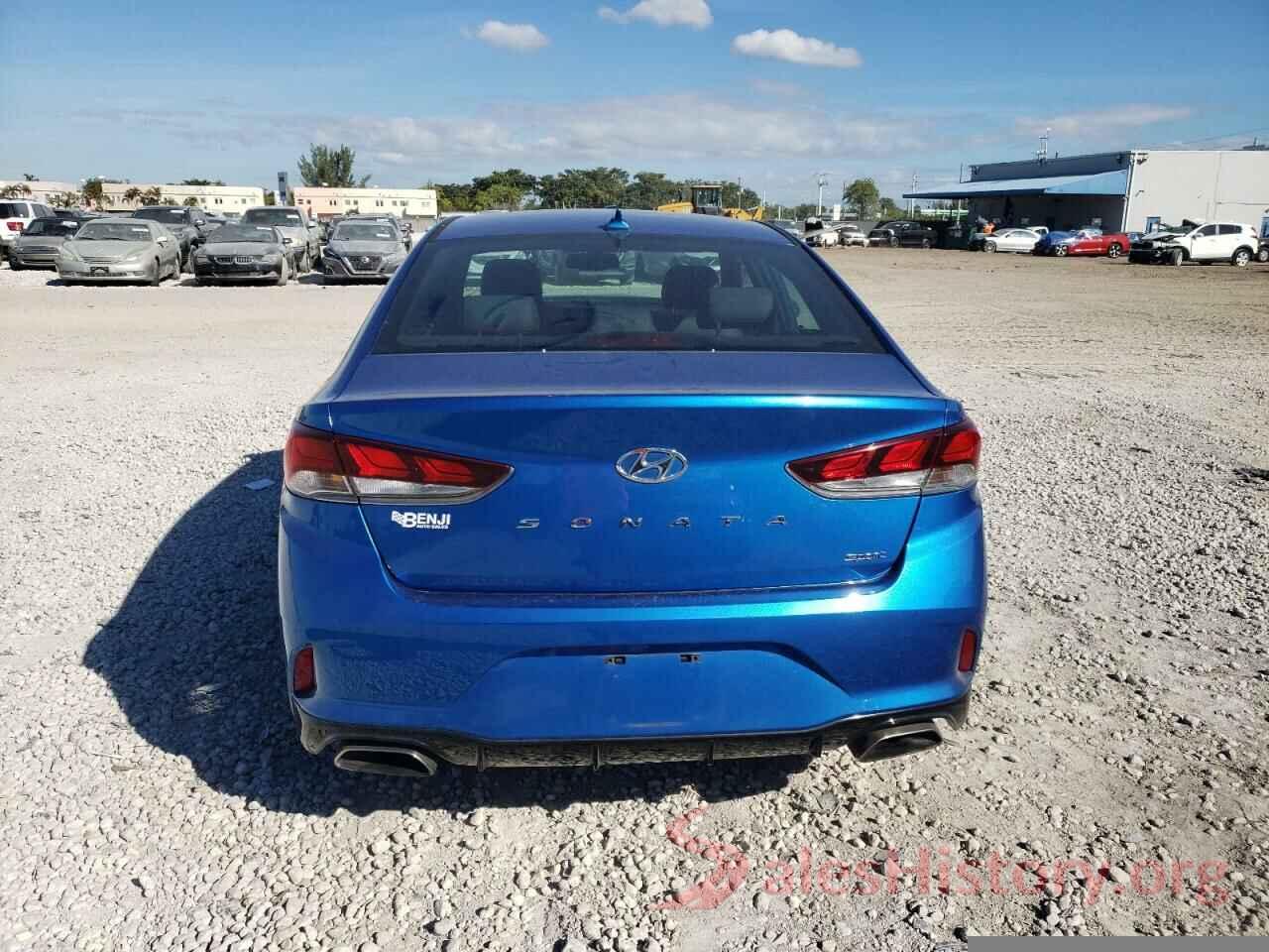 5NPE34AF1JH617256 2018 HYUNDAI SONATA