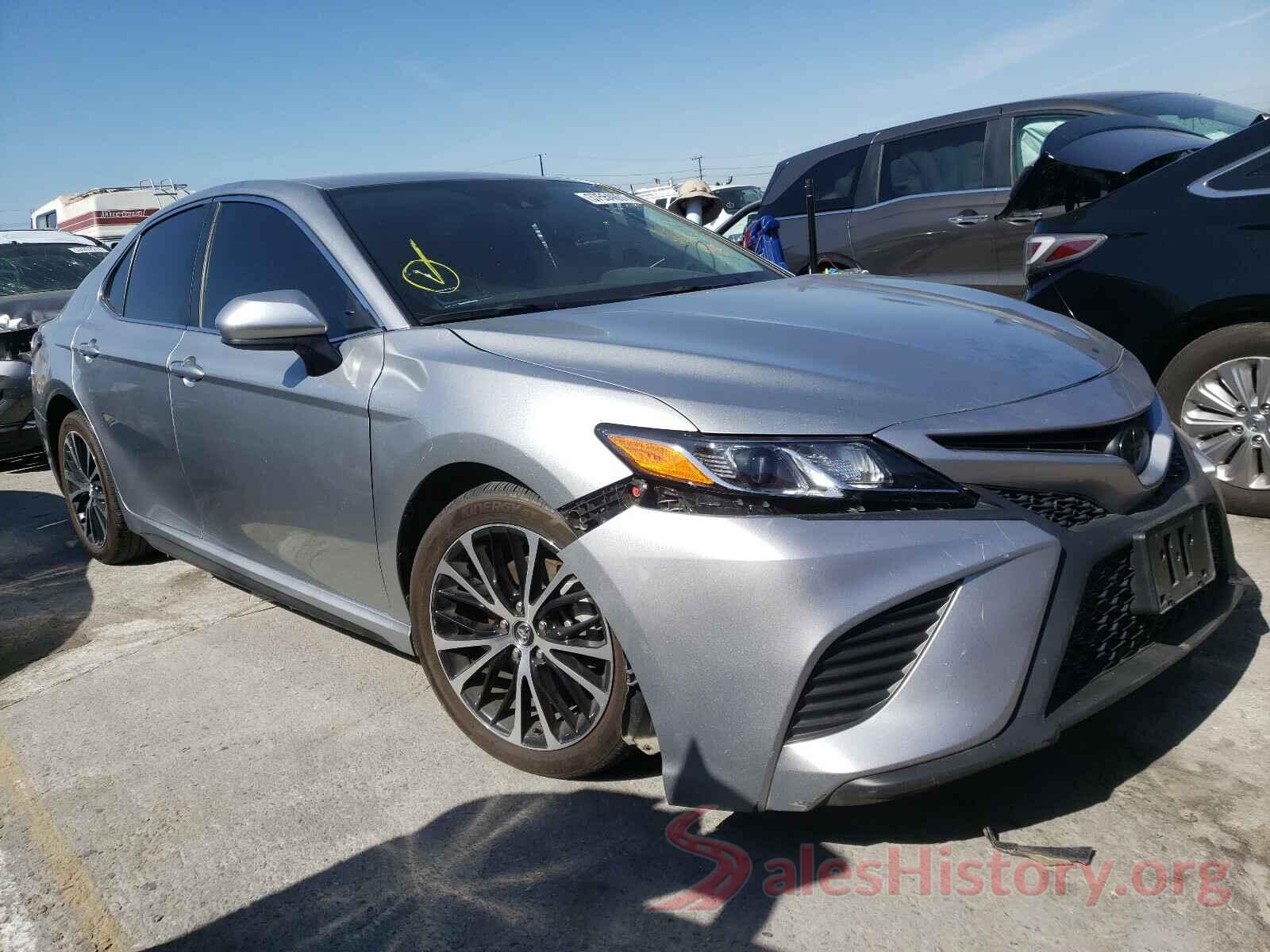 4T1B11HK8KU812137 2019 TOYOTA CAMRY