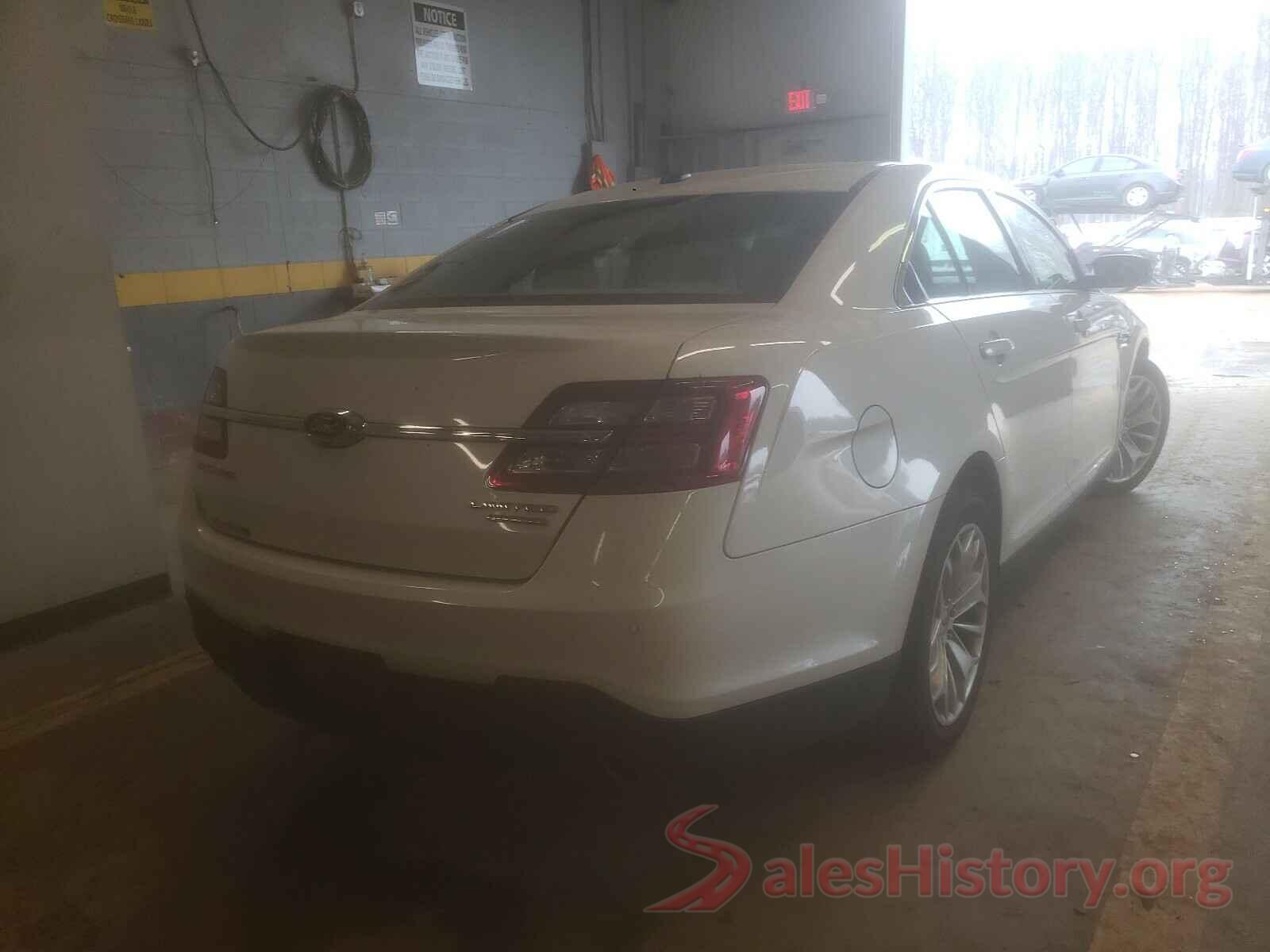 1FAHP2F82JG101207 2018 FORD TAURUS