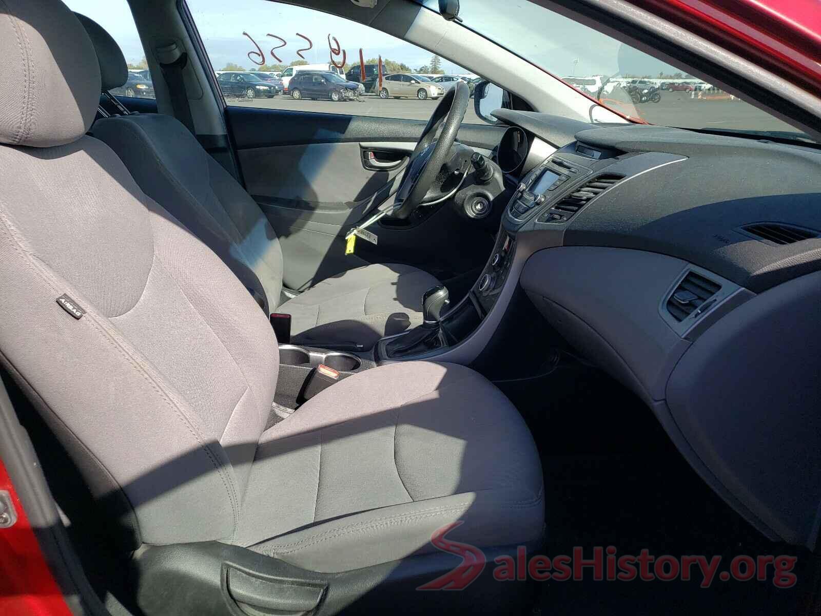 5NPDH4AE4GH688867 2016 HYUNDAI ELANTRA