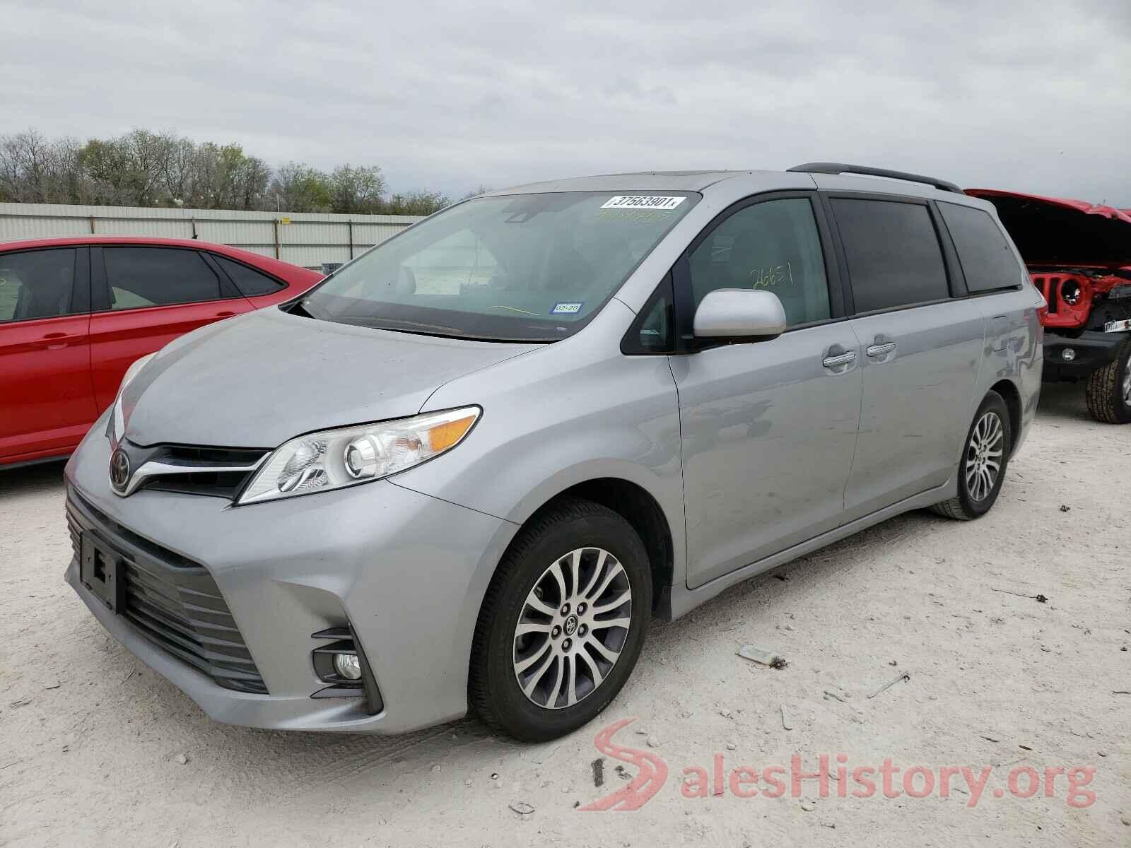 5TDYZ3DCXJS924765 2018 TOYOTA SIENNA