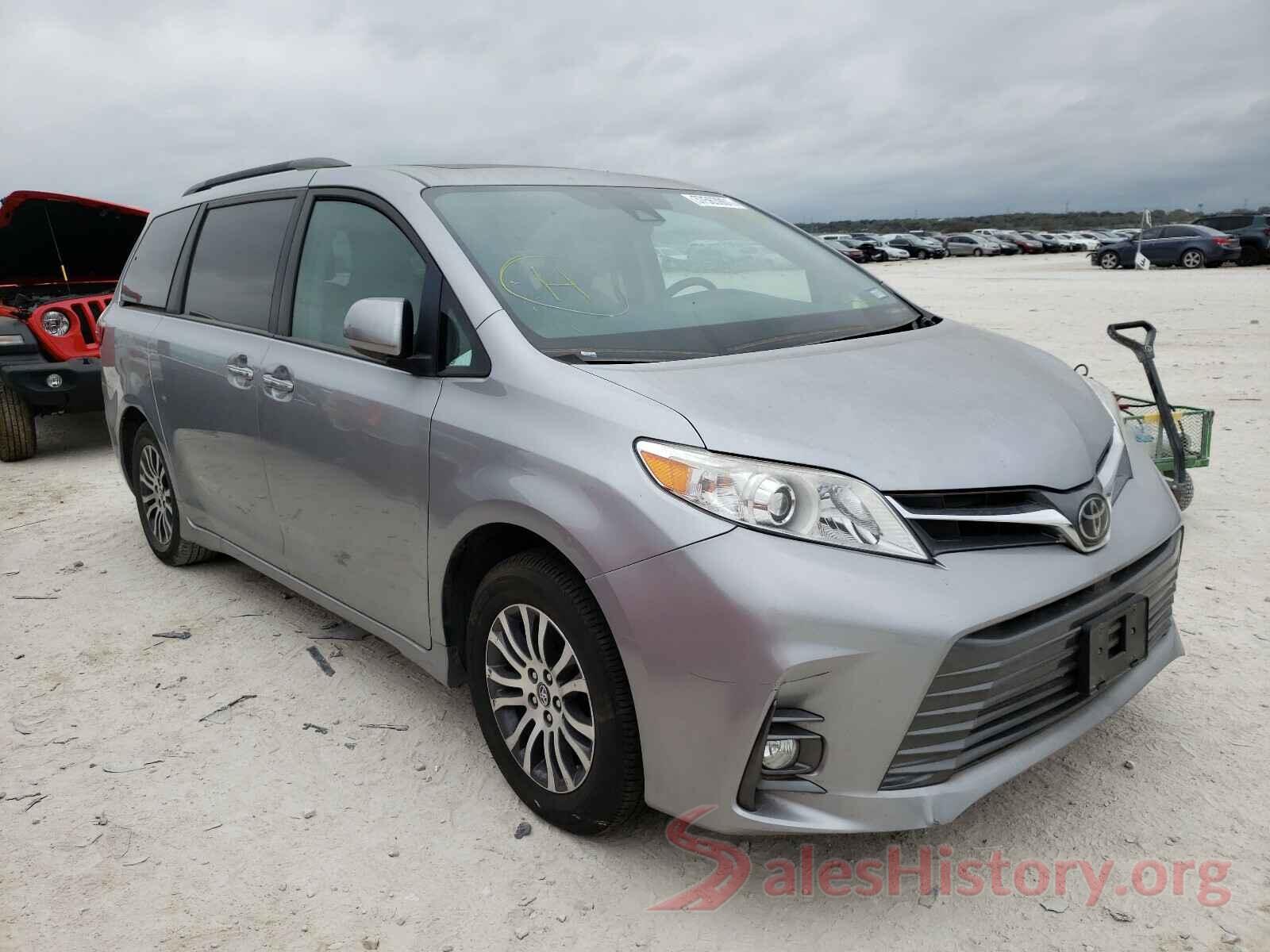 5TDYZ3DCXJS924765 2018 TOYOTA SIENNA