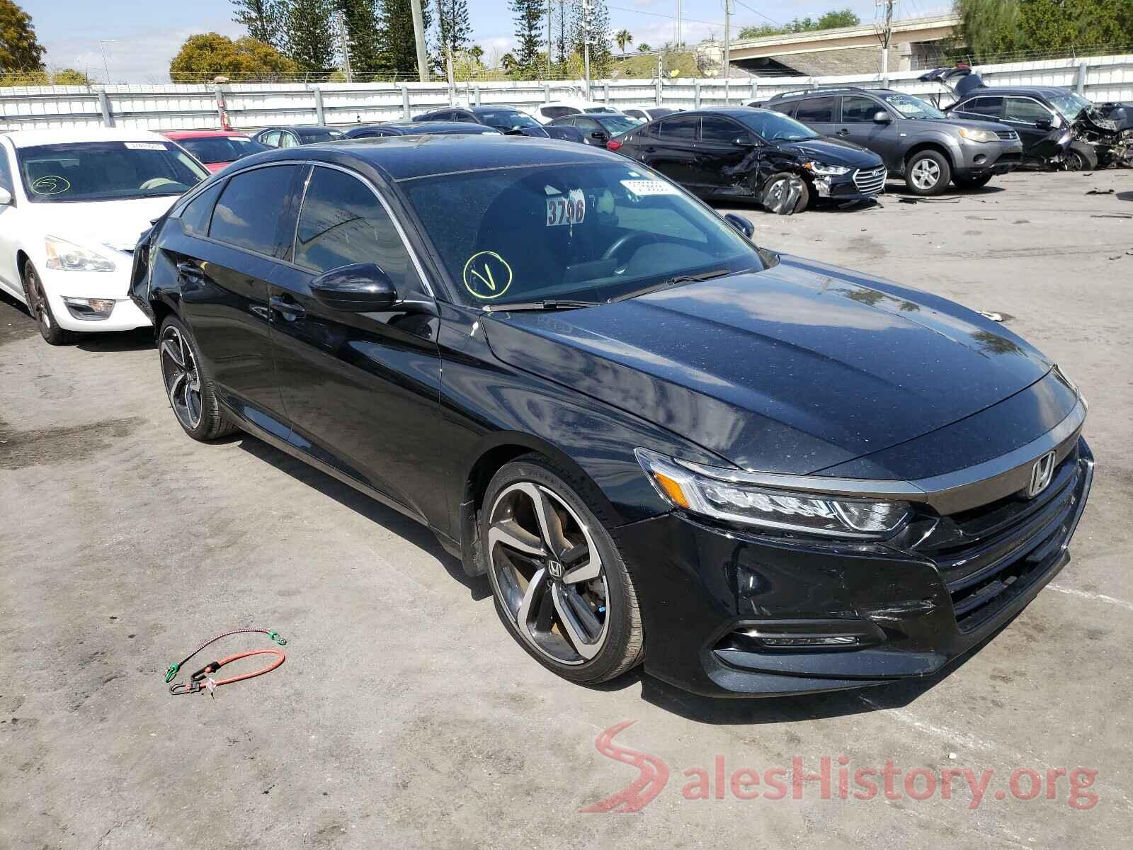 1HGCV1F34JA204125 2018 HONDA ACCORD