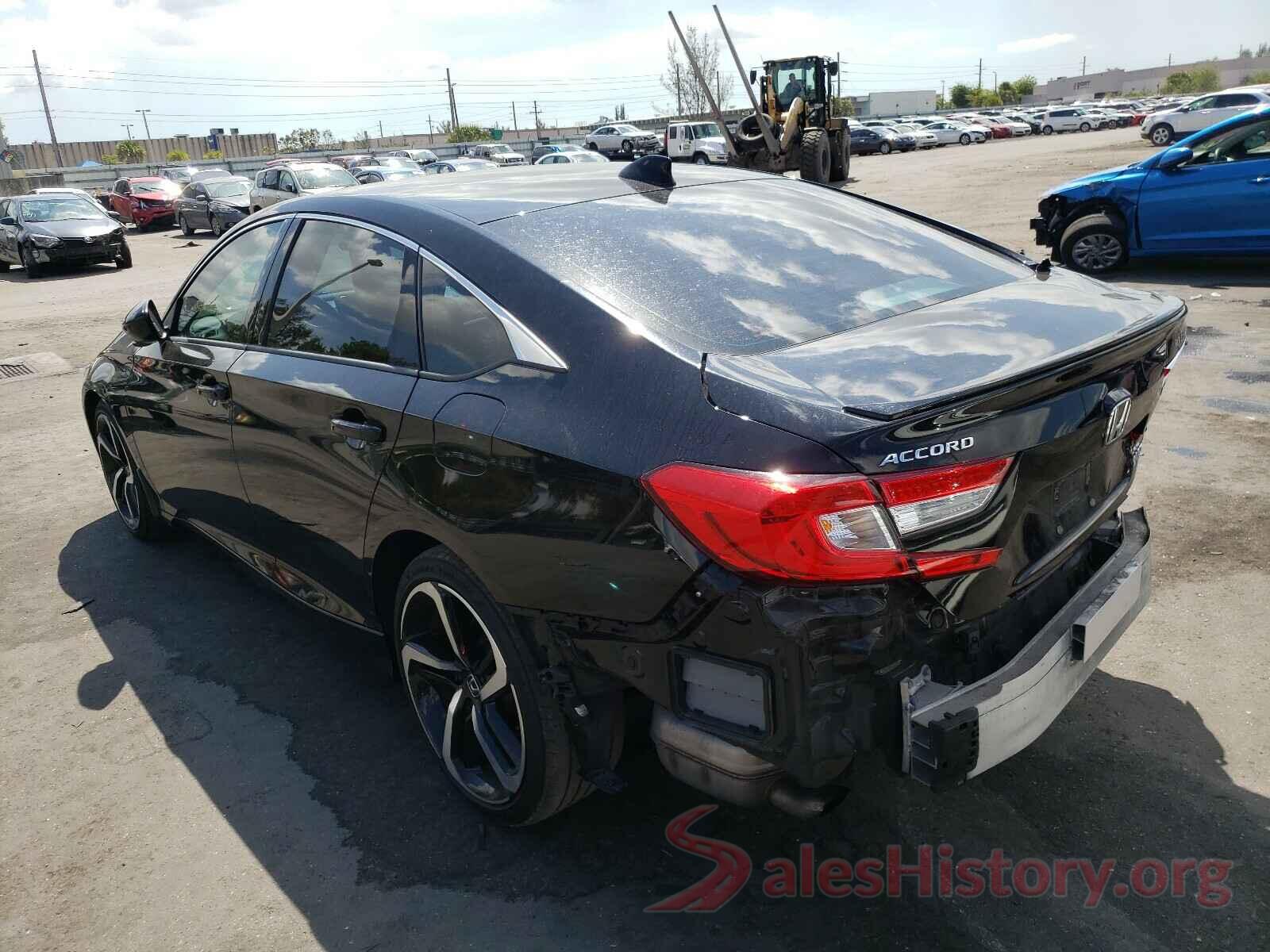 1HGCV1F34JA204125 2018 HONDA ACCORD