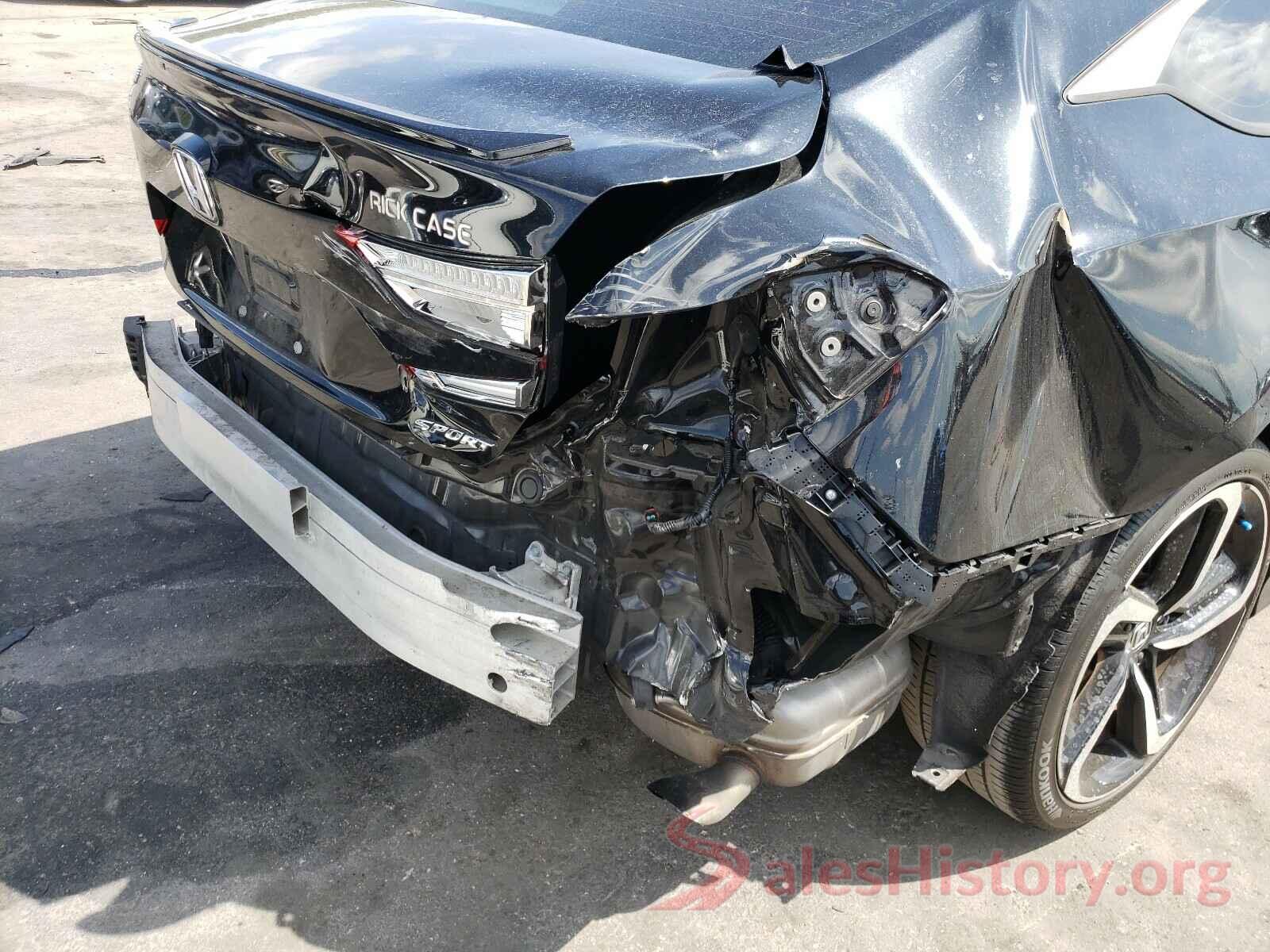 1HGCV1F34JA204125 2018 HONDA ACCORD