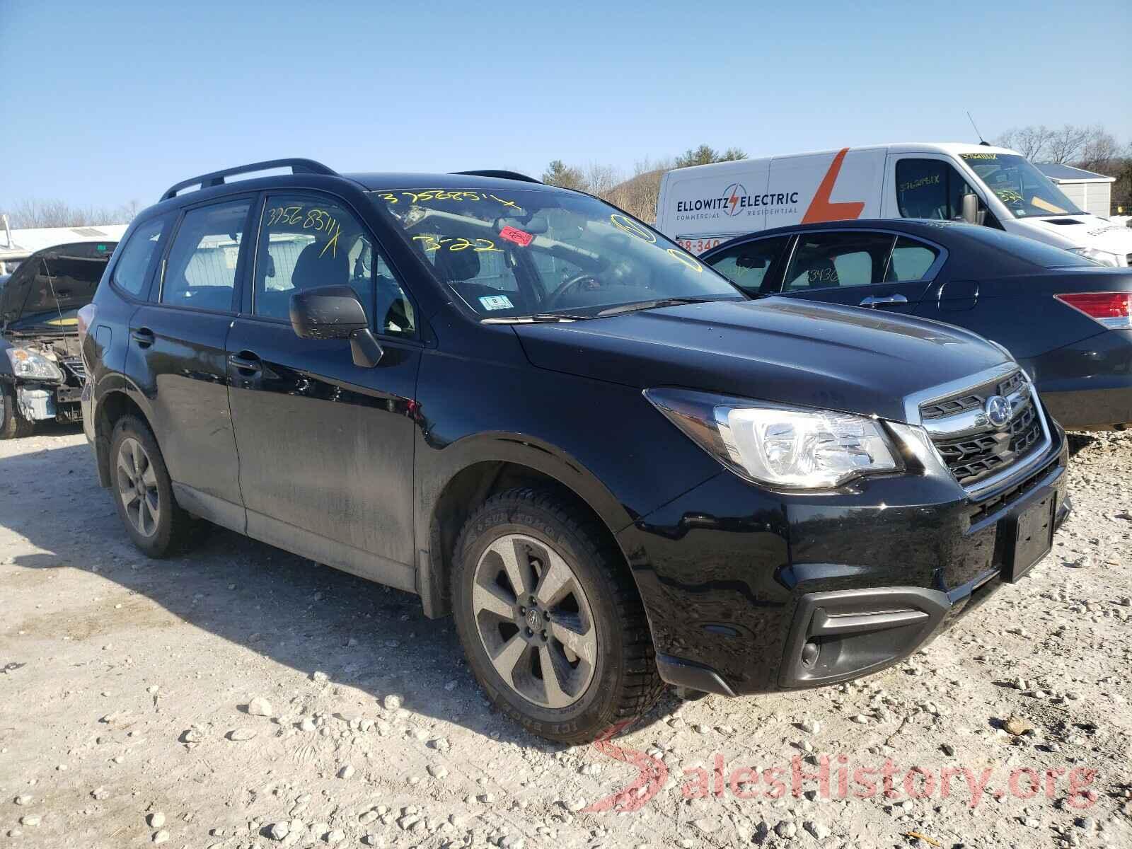 JF2SJABC7JH407708 2018 SUBARU FORESTER