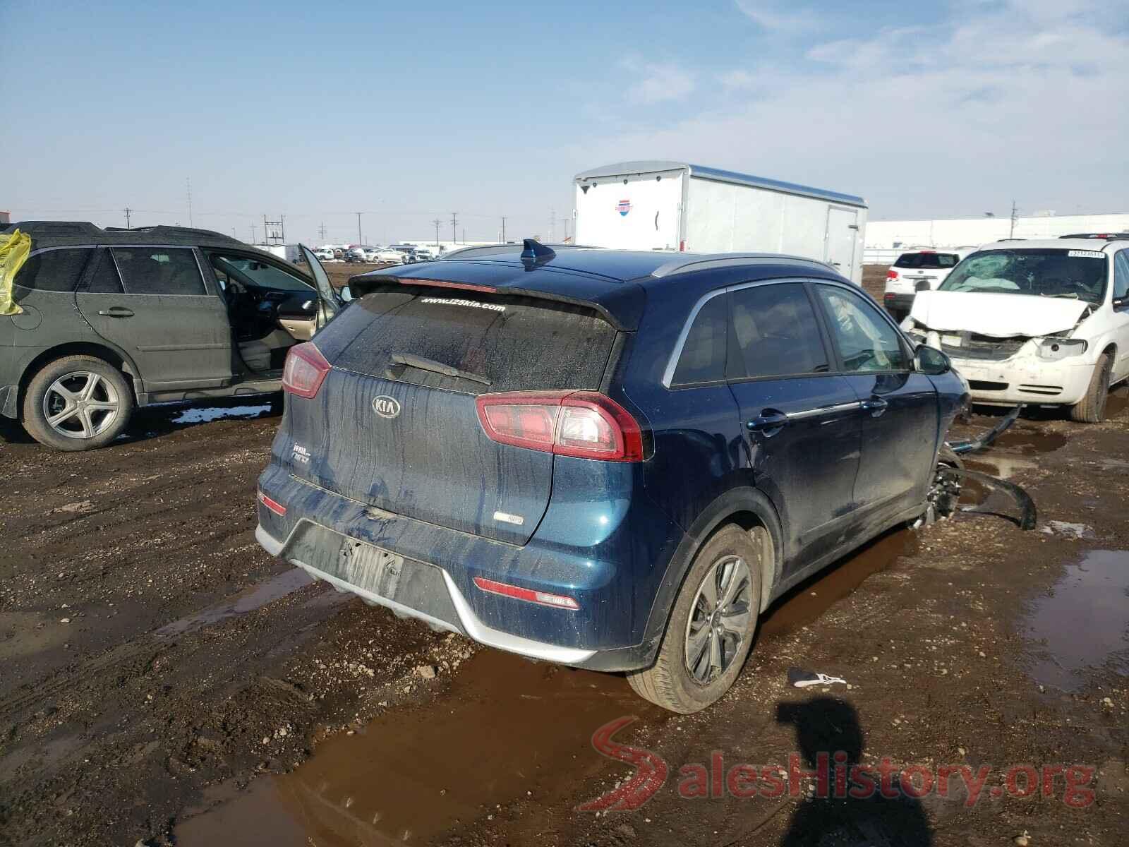 KNDCB3LCXJ5158607 2018 KIA NIRO