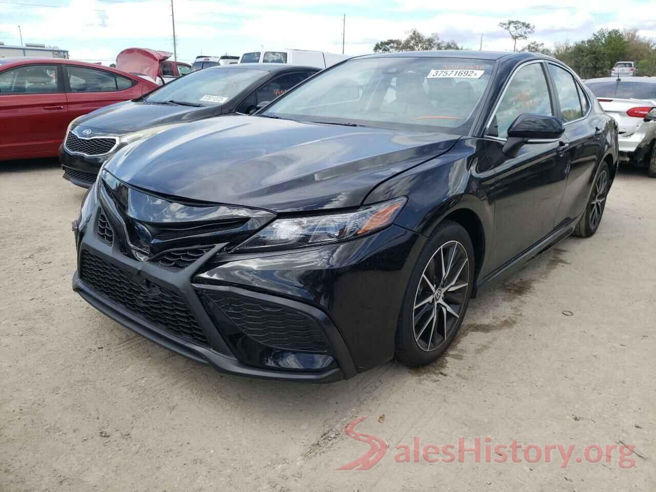 4T1G31AK9NU581375 2022 TOYOTA CAMRY