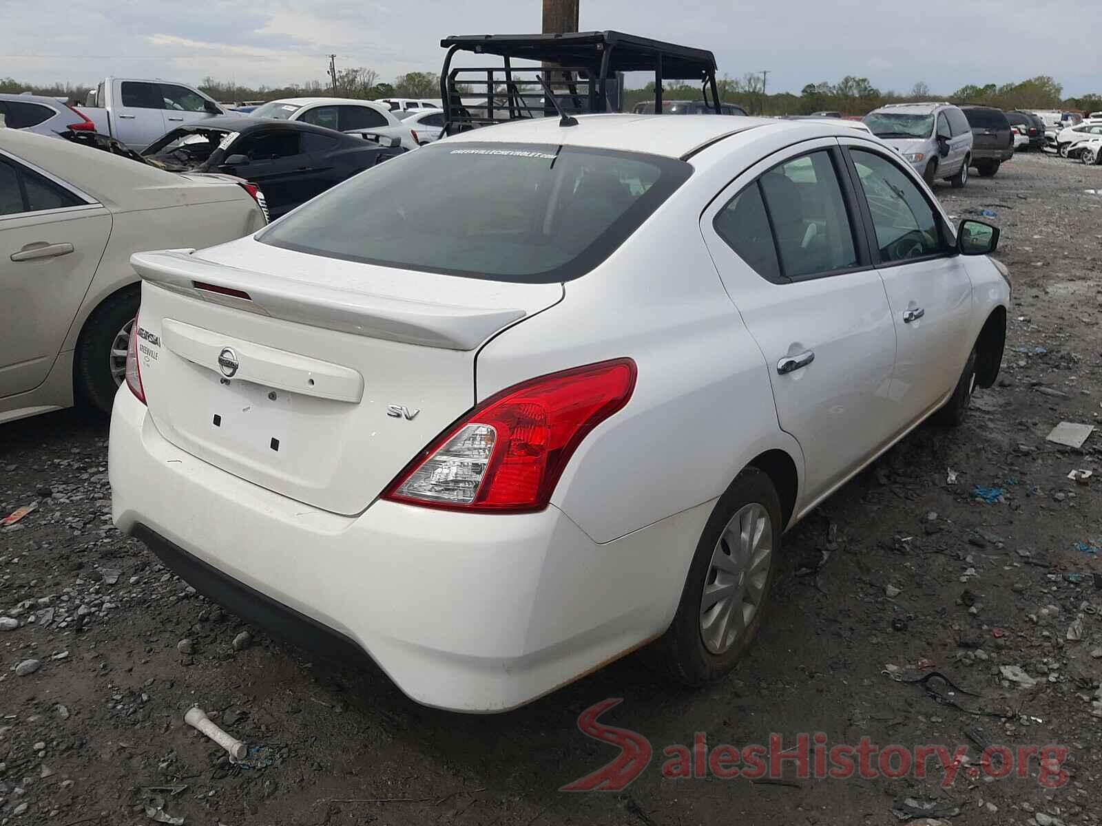 3N1CN7AP8JL881900 2018 NISSAN VERSA