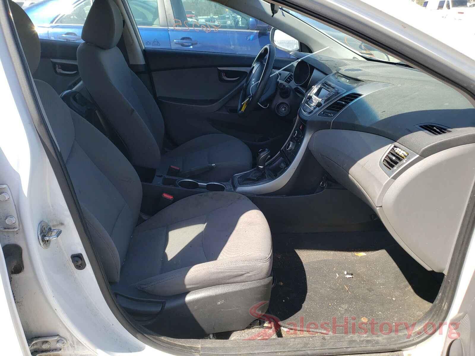 5NPDH4AE4GH718563 2016 HYUNDAI ELANTRA