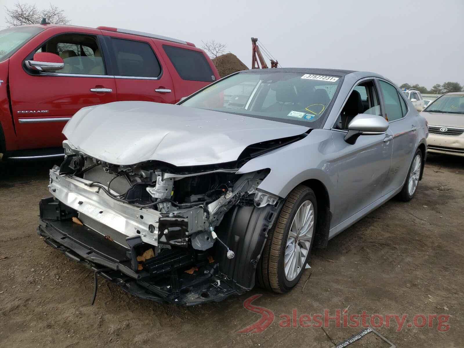 4T1F11BK1LU010489 2020 TOYOTA CAMRY