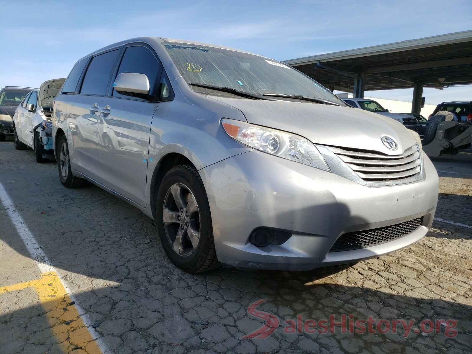 5TDKK3DC1GS697467 2016 TOYOTA SIENNA