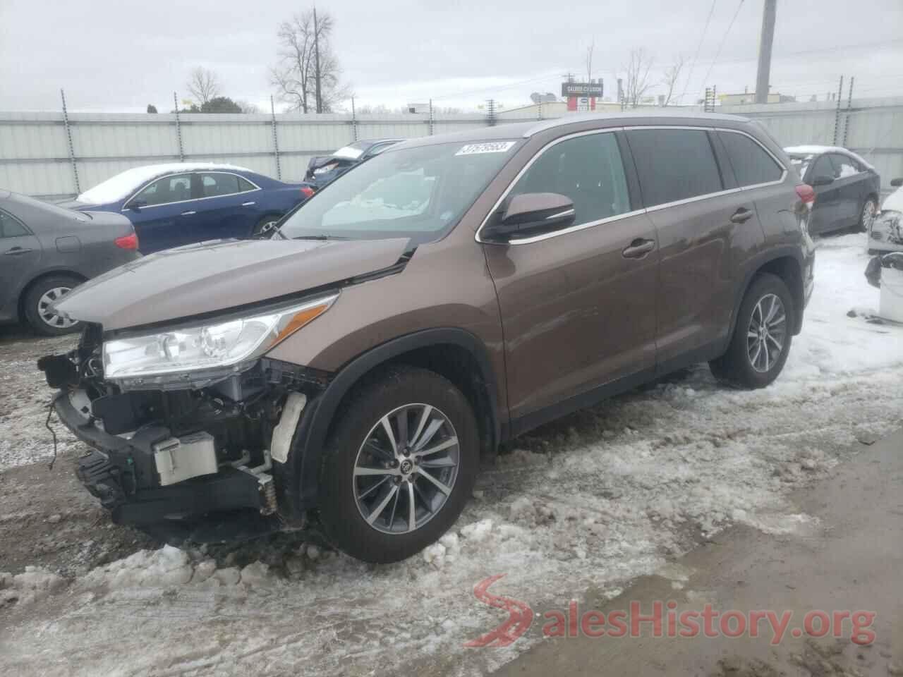 5TDJZRFH3KS916621 2019 TOYOTA HIGHLANDER