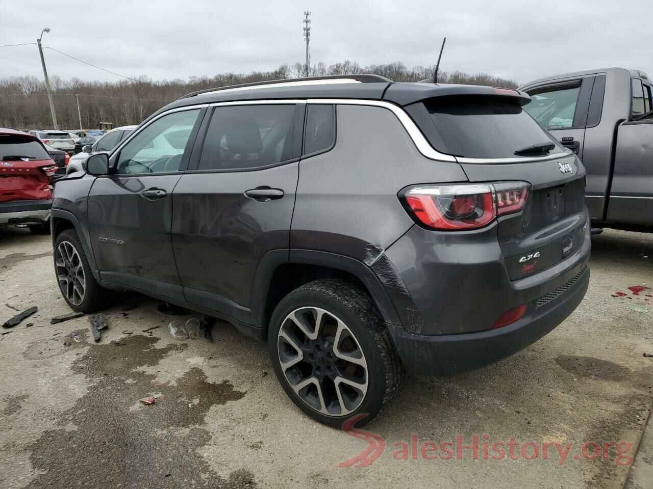 3C4NJDCB2JT147755 2018 JEEP COMPASS