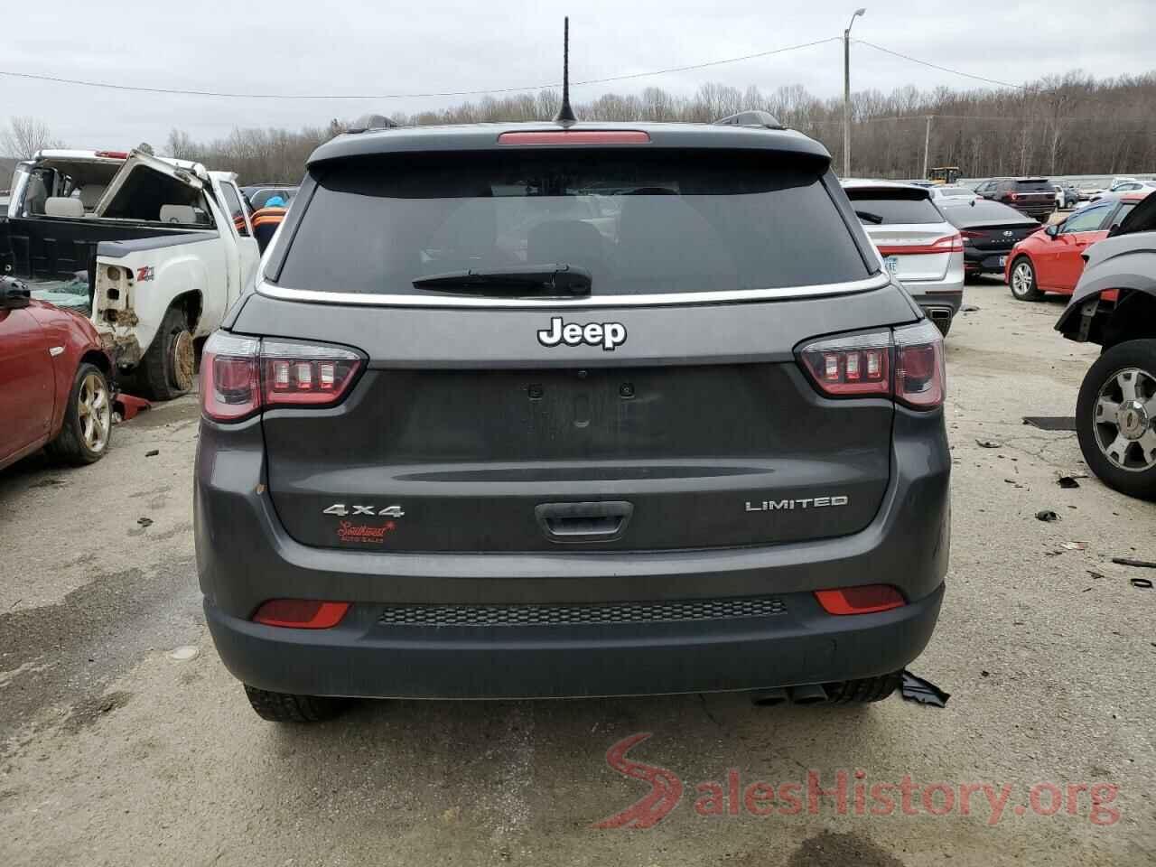 3C4NJDCB2JT147755 2018 JEEP COMPASS