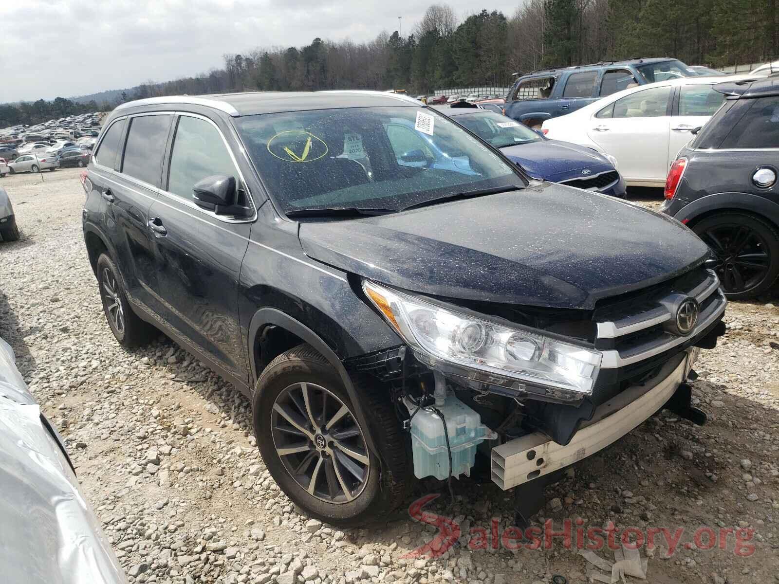 5TDKZRFH0KS568815 2019 TOYOTA HIGHLANDER