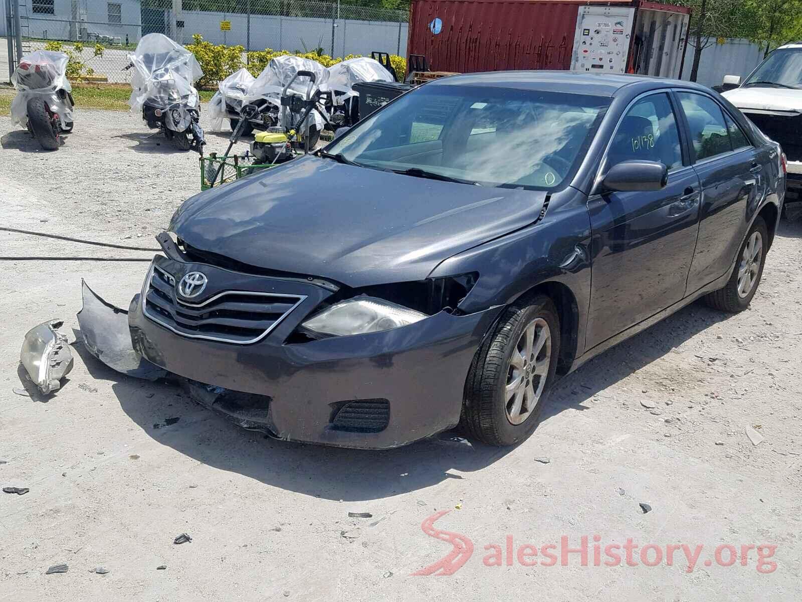 4T1BF3EK7BU632648 2011 TOYOTA CAMRY BASE