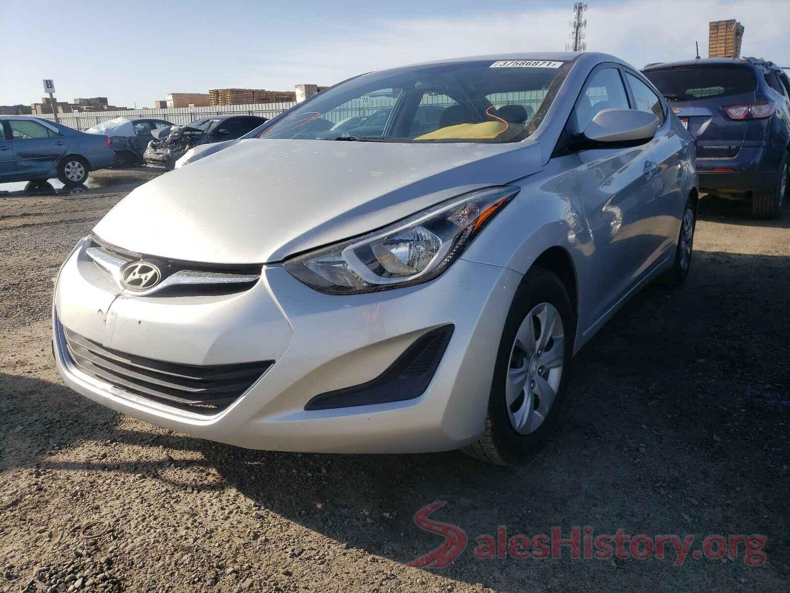 5NPDH4AE1GH707942 2016 HYUNDAI ELANTRA