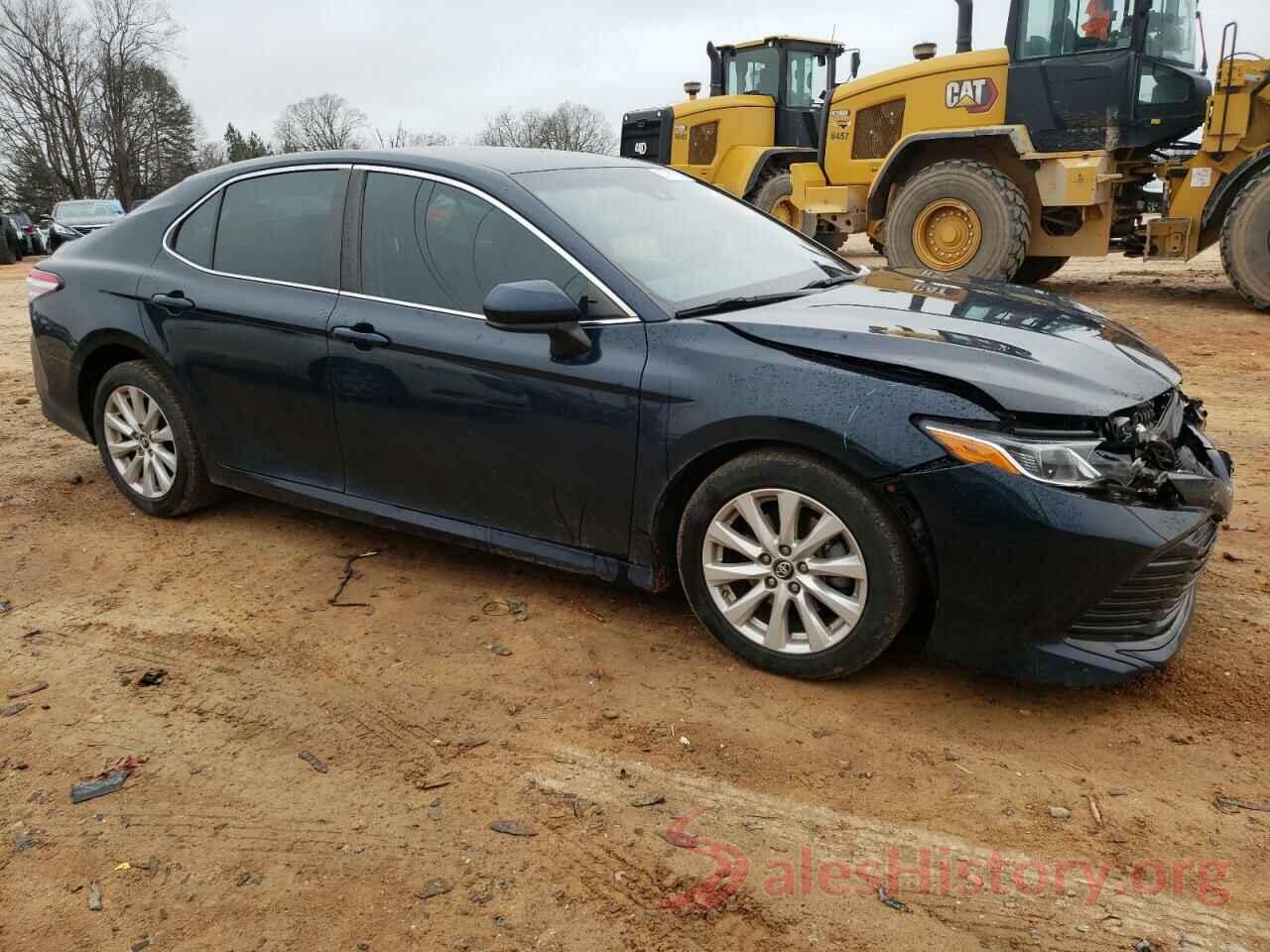 4T1B11HK4JU534111 2018 TOYOTA CAMRY